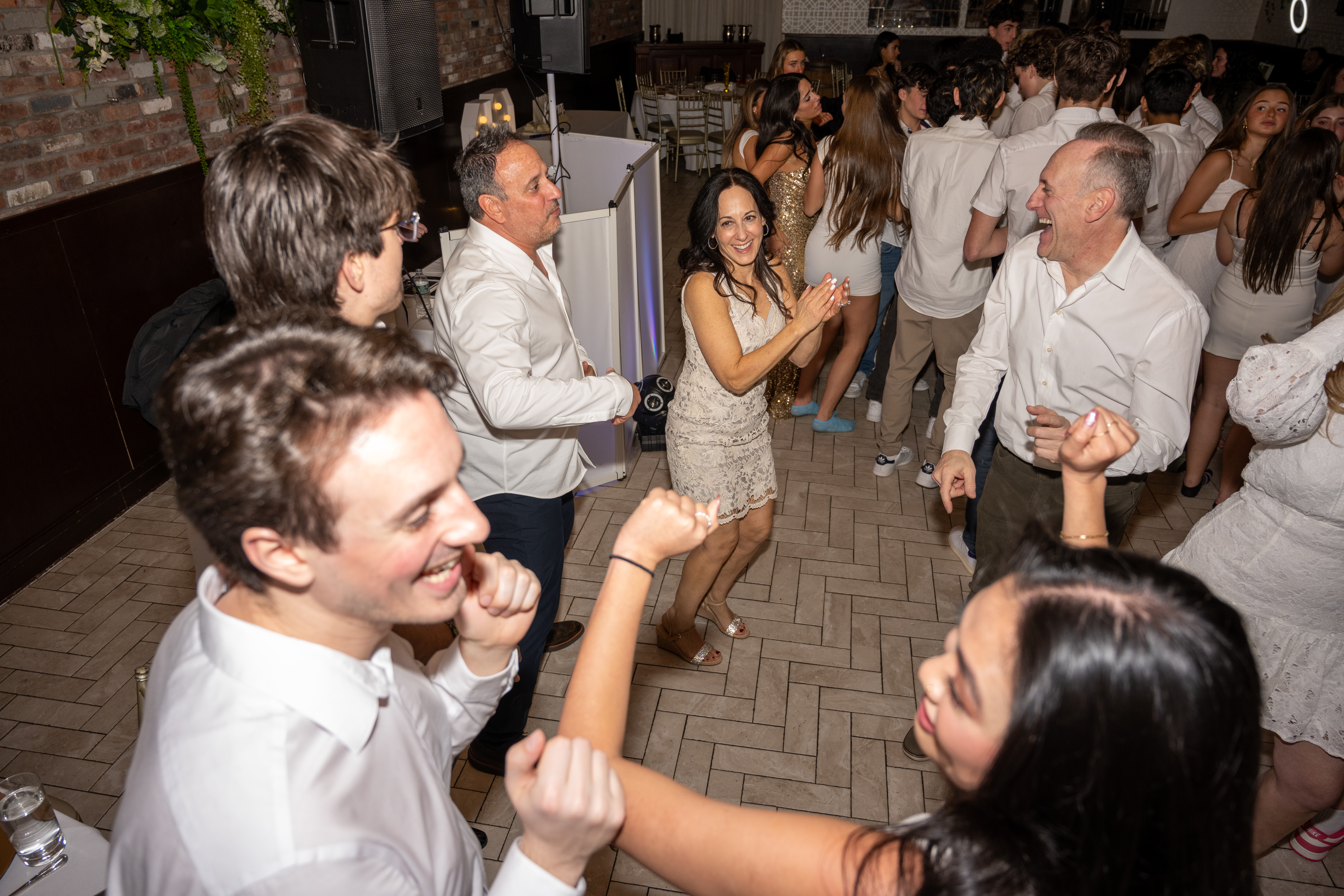 ALY_1693.jpg — Alyson's Sweet 16