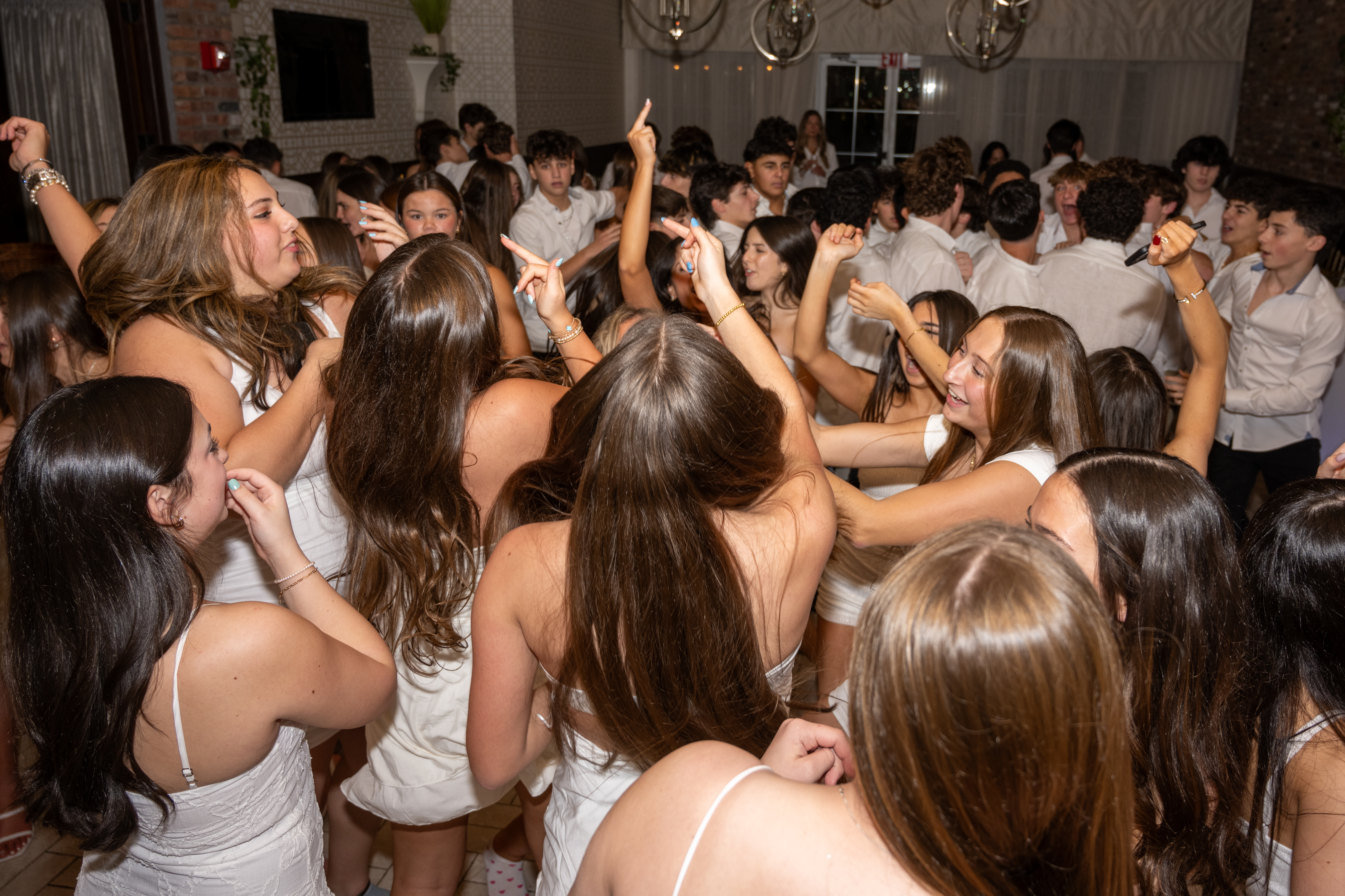 ALY_1717.jpg — Alyson's Sweet 16
