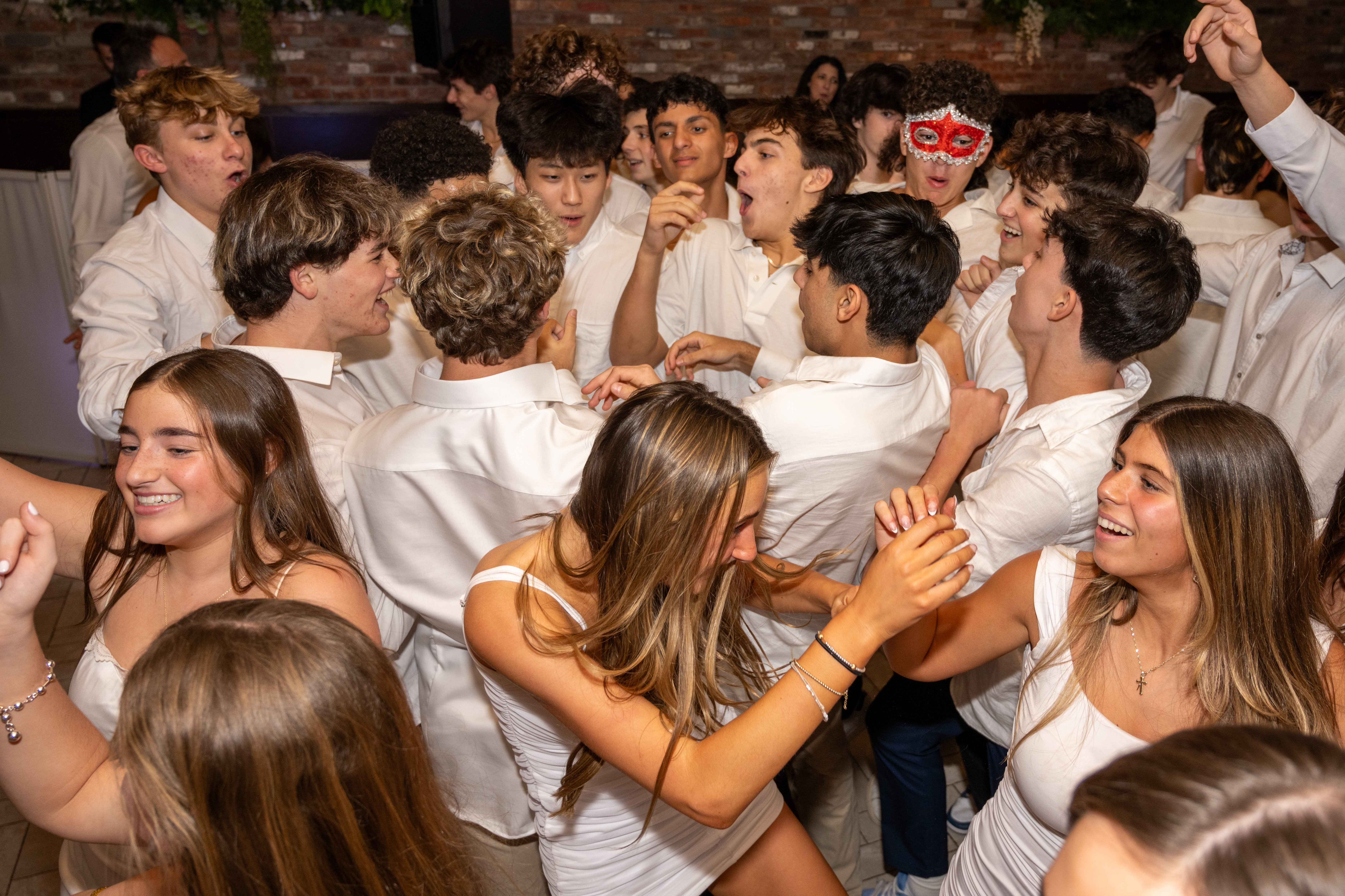 ALY_1872.jpg — Alyson's Sweet 16