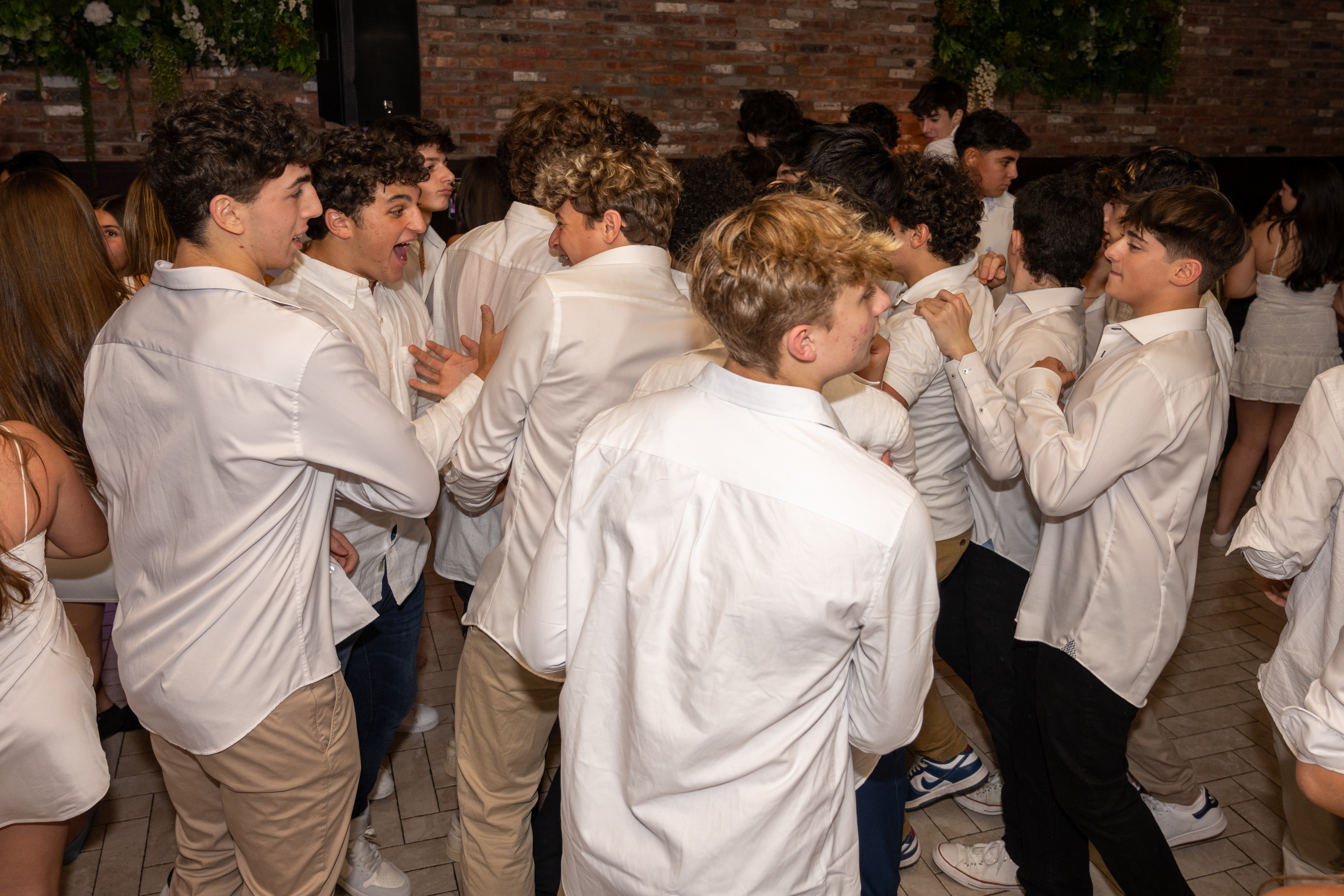 ALY_1876.jpg — Alyson's Sweet 16