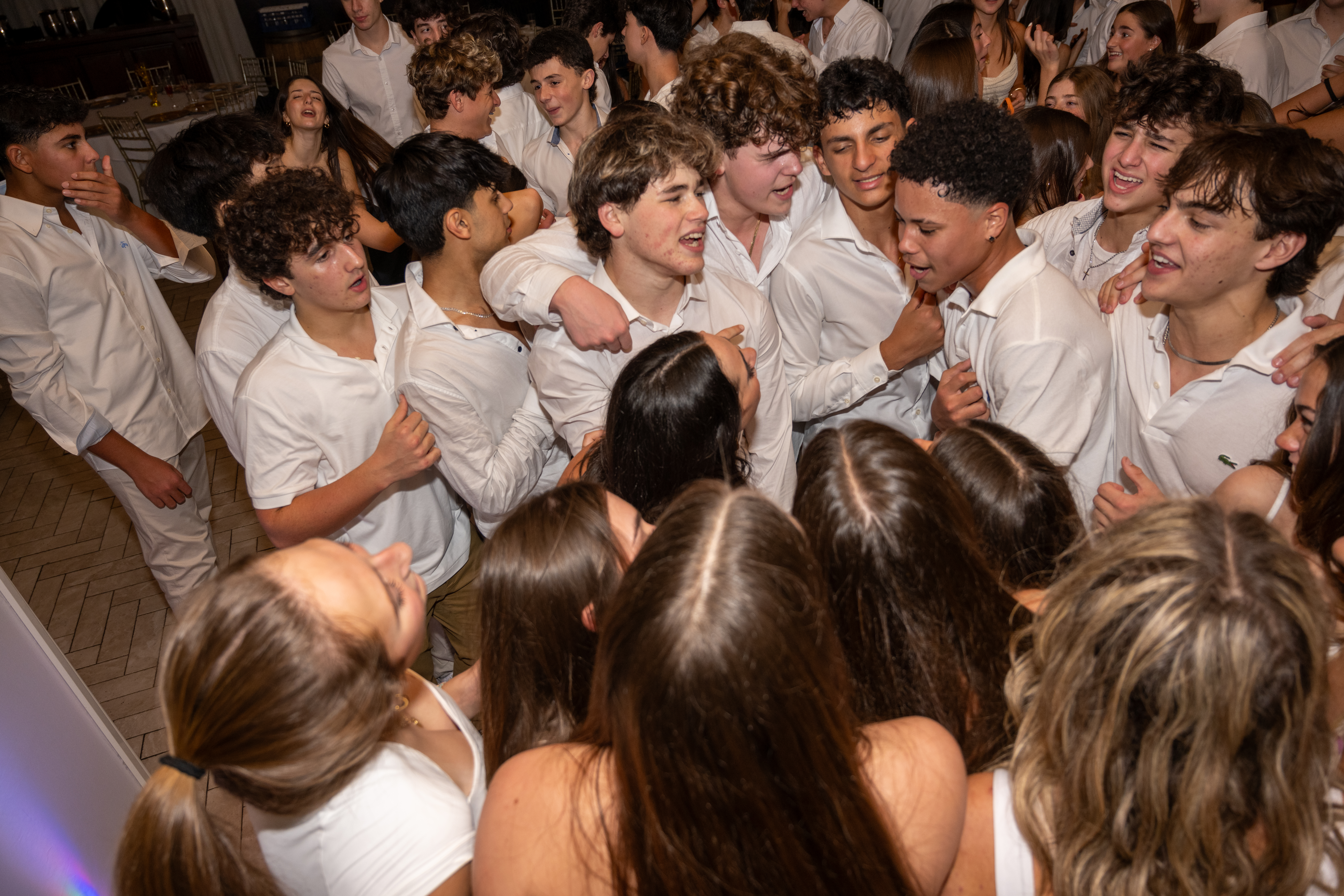 ALY_1924.jpg — Alyson's Sweet 16