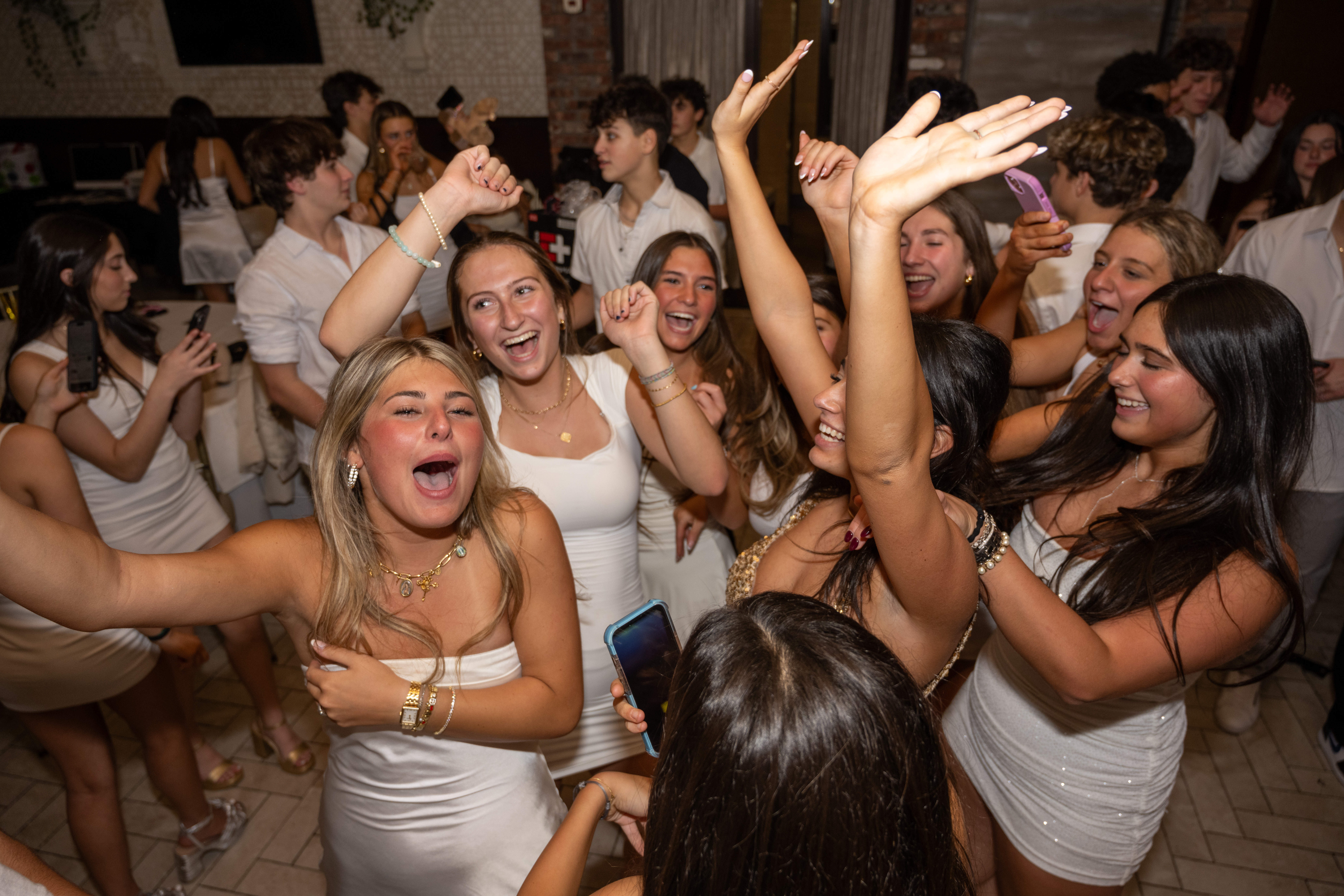 ALY_2031.jpg — Alyson's Sweet 16
