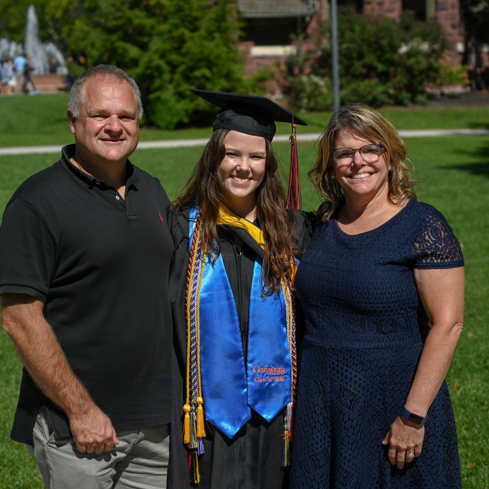 claire-grad-10_51525171357_o.jpg