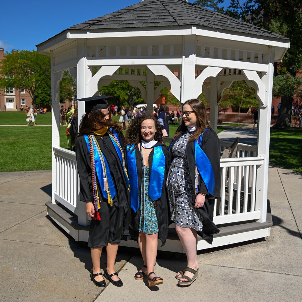 claire-grad-13_51526696379_o.jpg