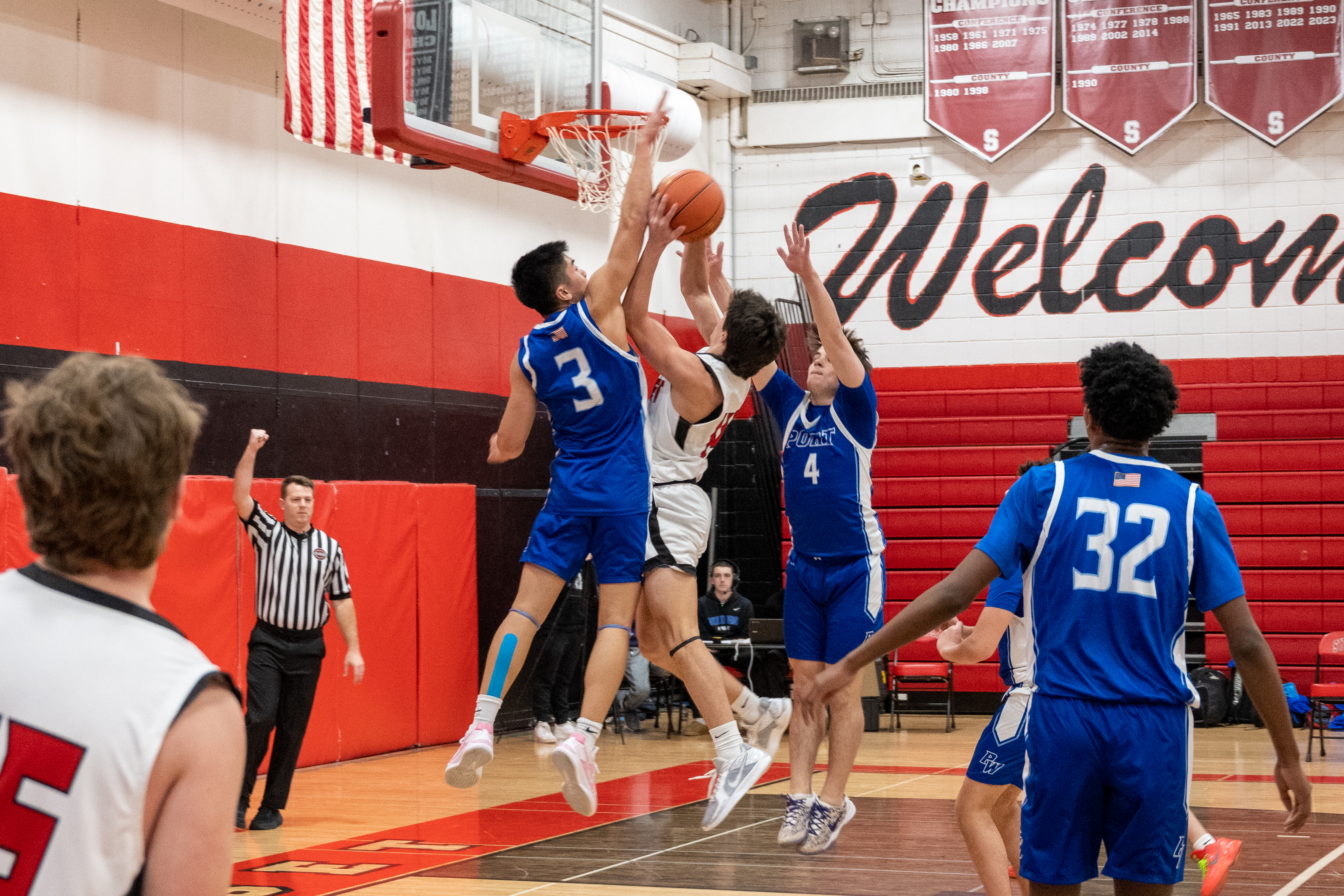 JAM_2129-Cropped.jpg — James Basketball 2025