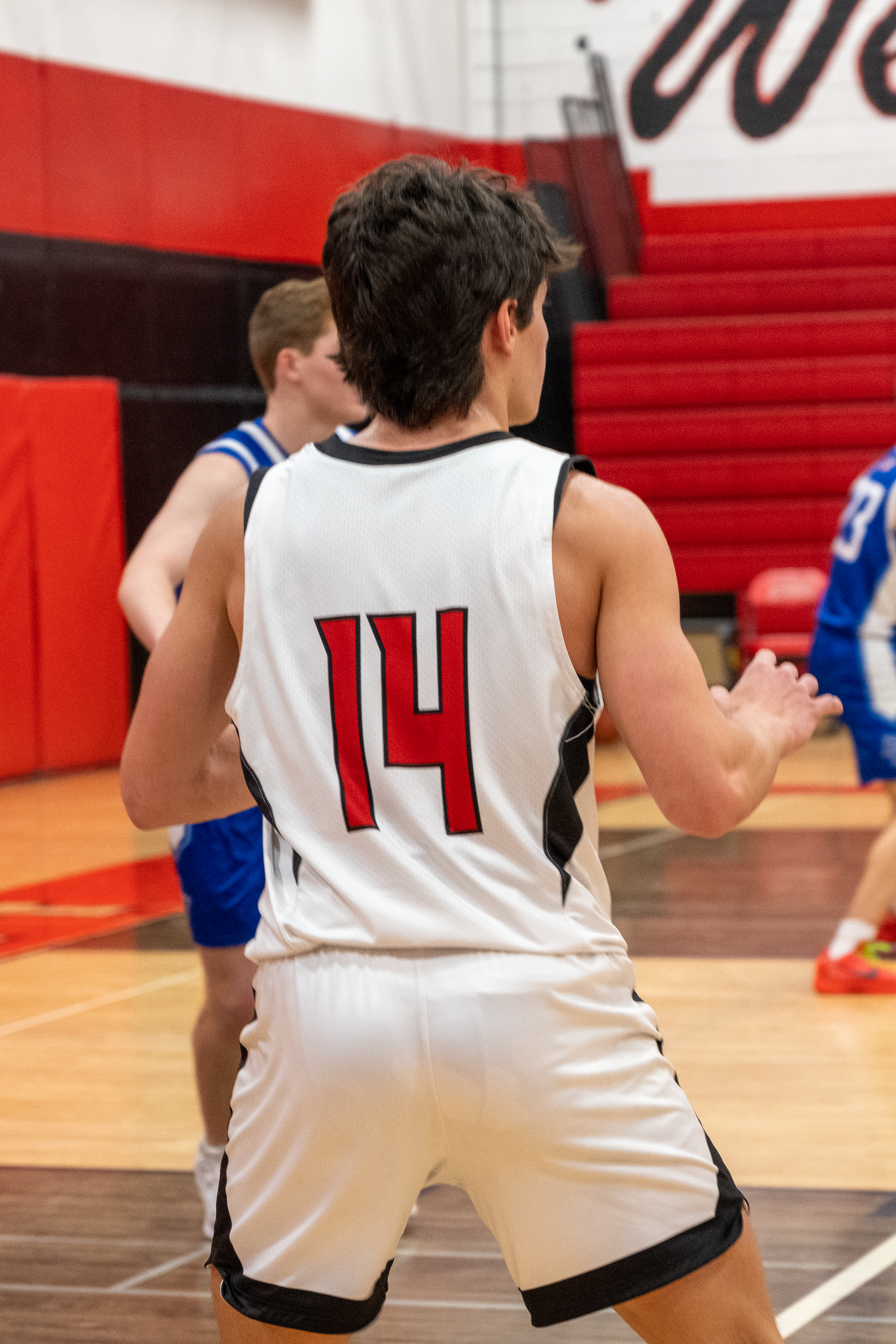 JAM_2203-Cropped.jpg — James Basketball 2025
