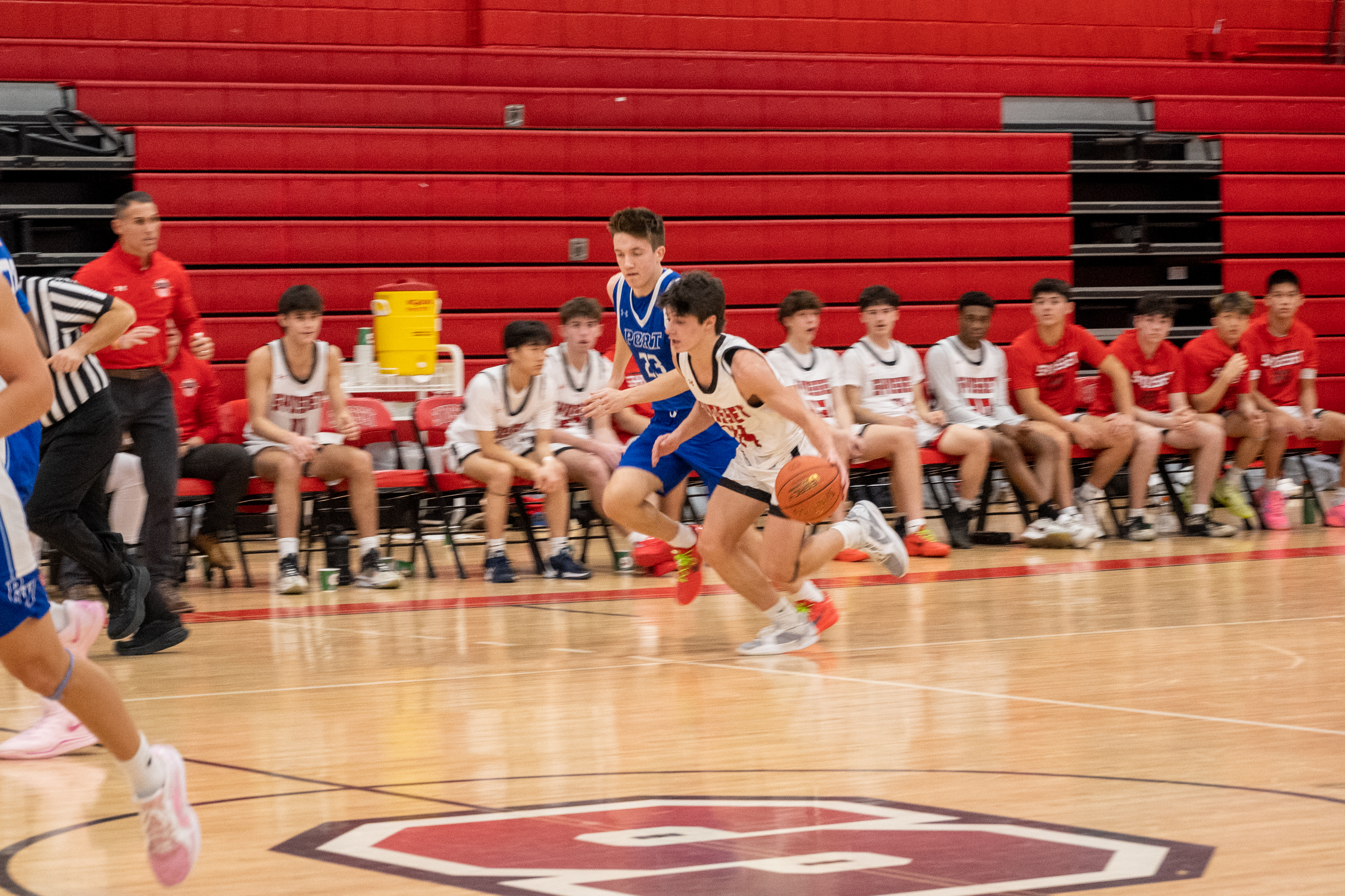 JAM_2256-Cropped.jpg — James Basketball 2025