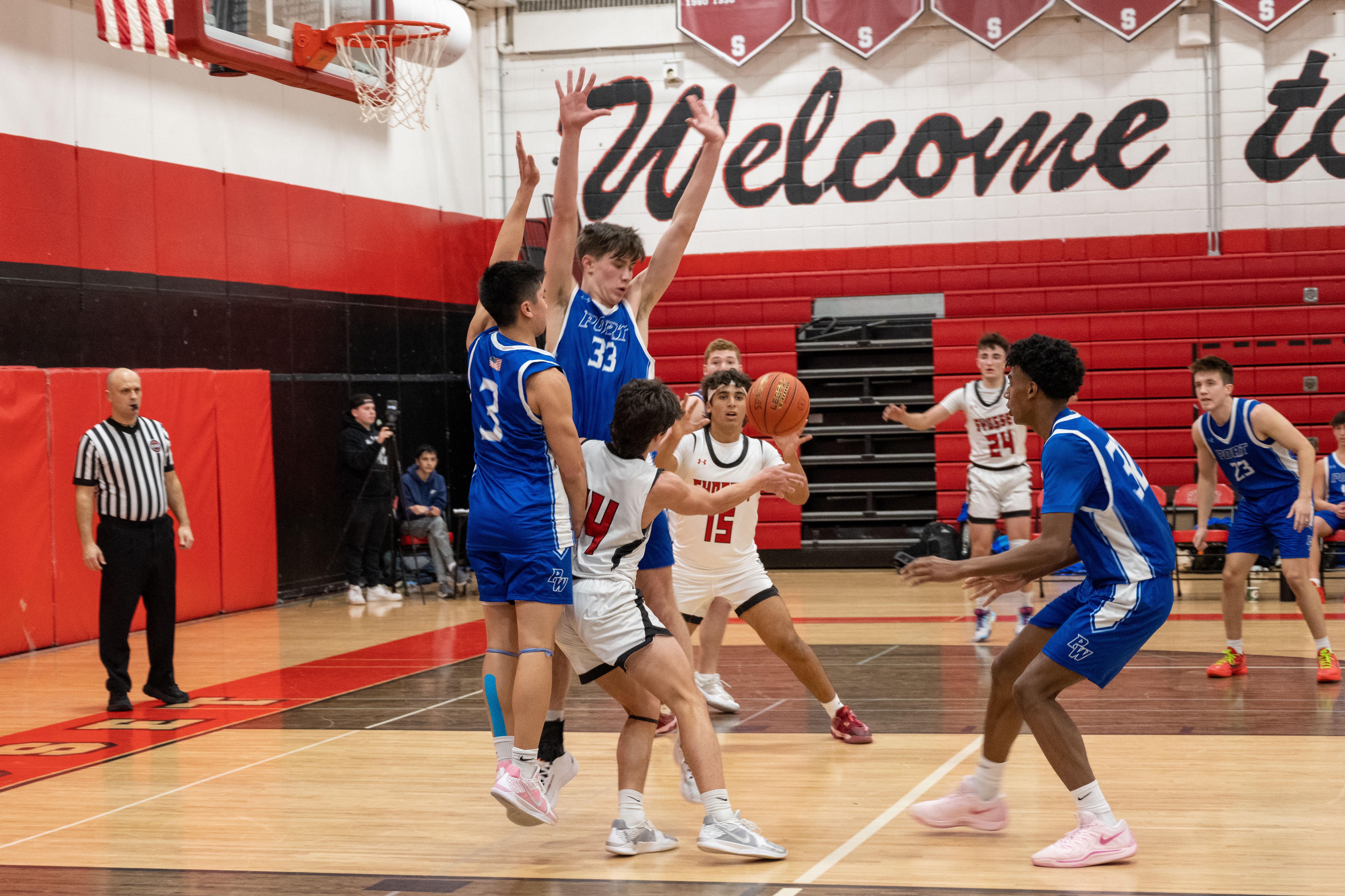 JAM_2263-Cropped.jpg — James Basketball 2025