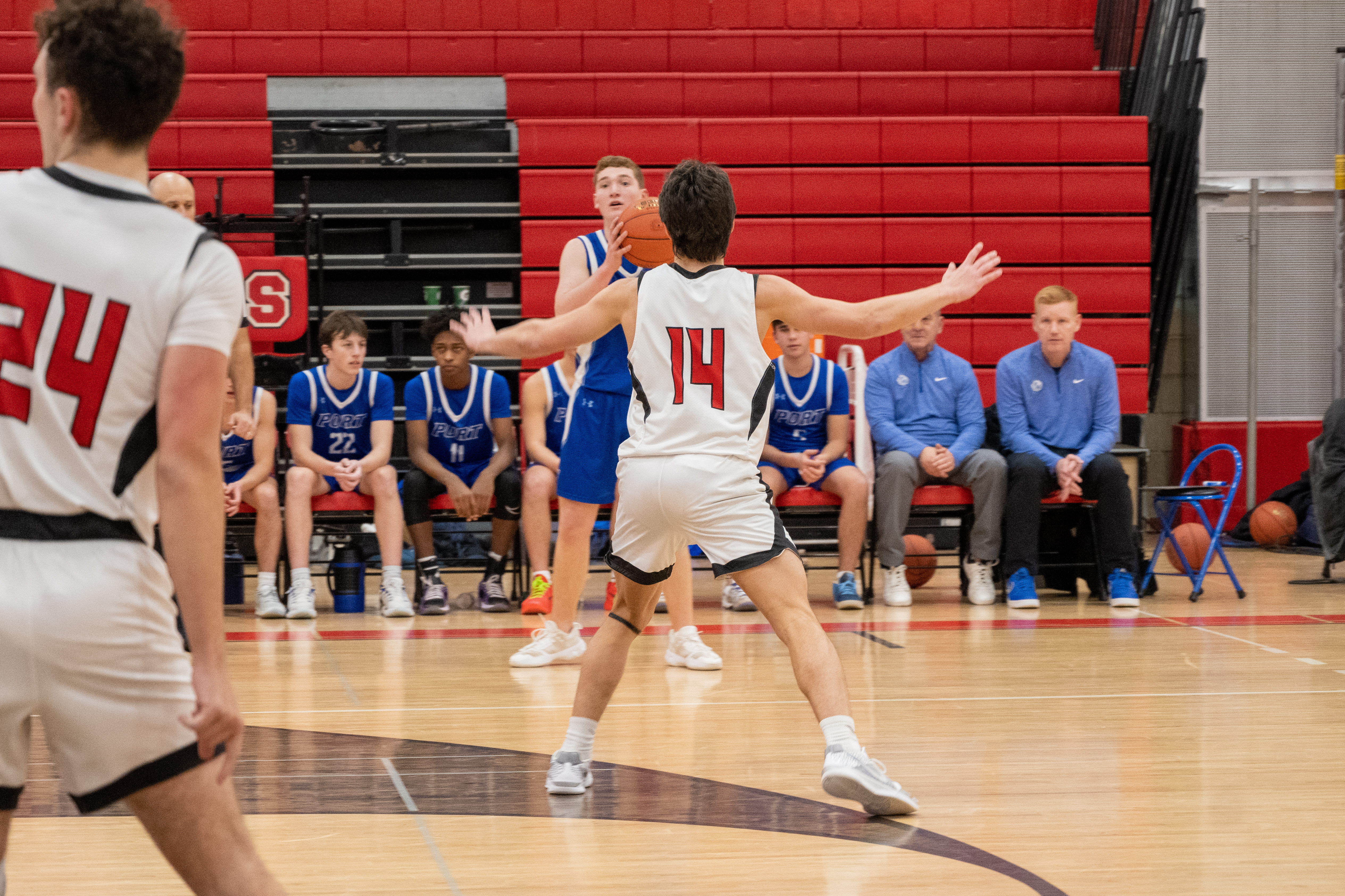 JAM_2324-Cropped.jpg — James Basketball 2025