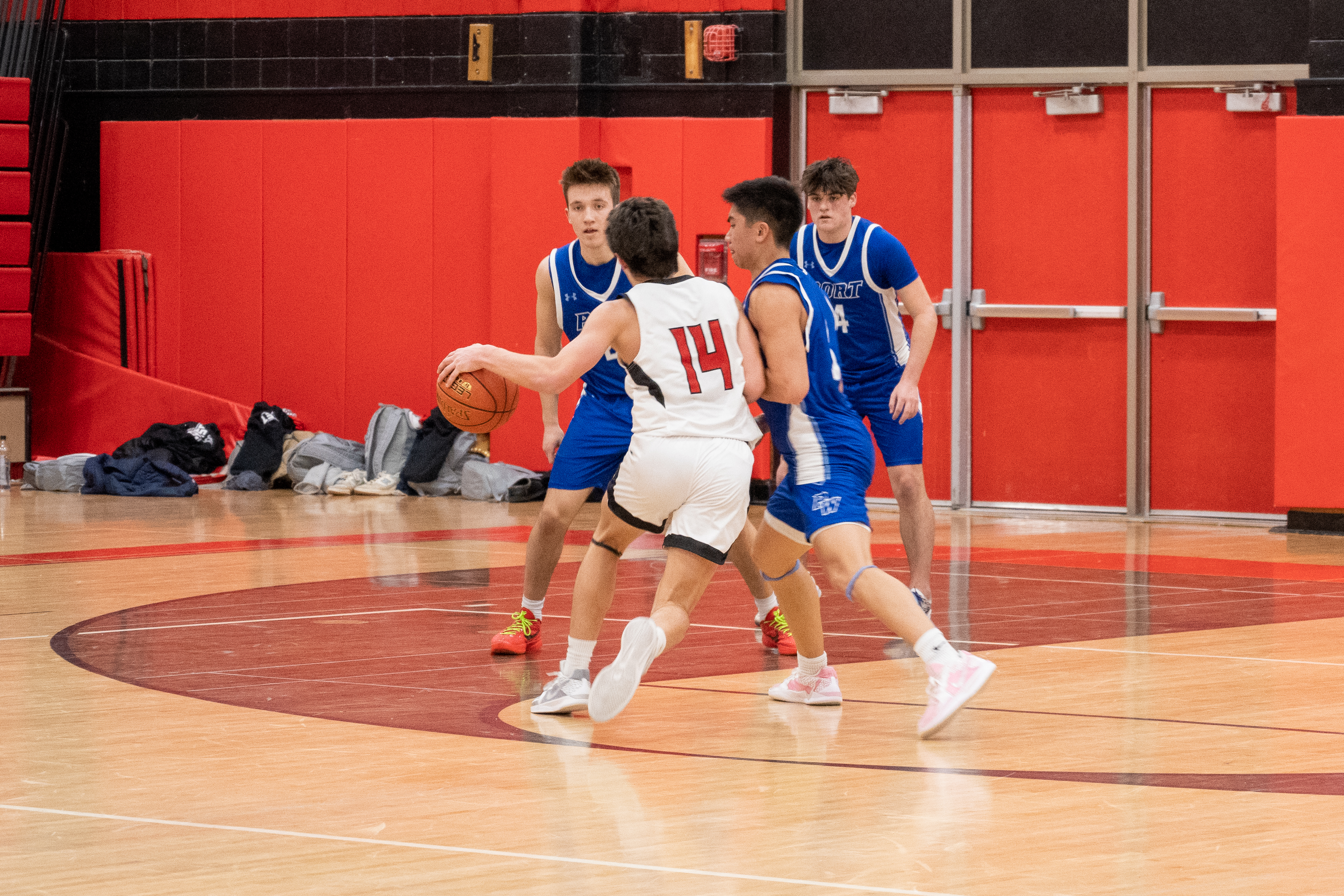 JAM_2448-Cropped.jpg — James Basketball 2025