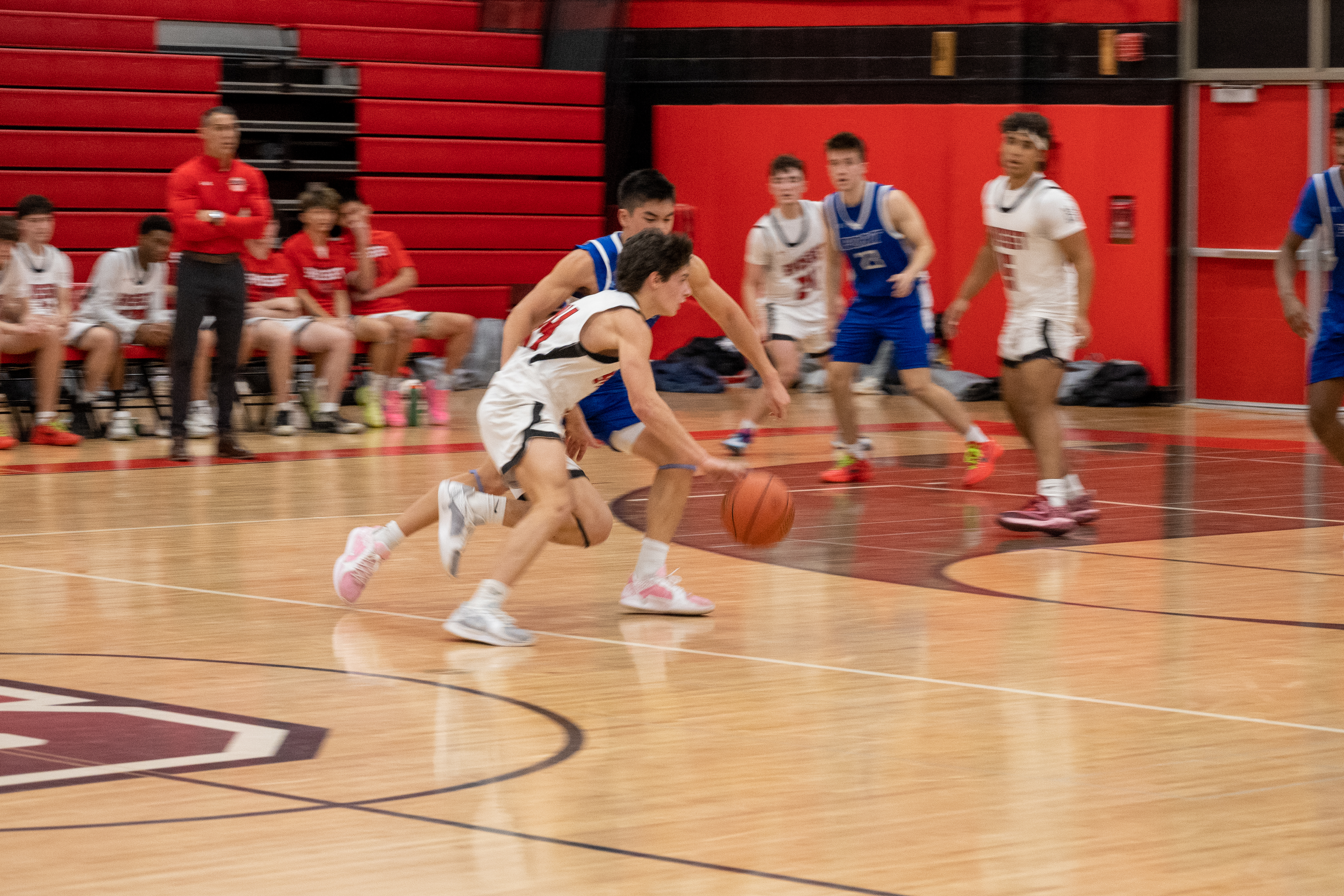 JAM_2523-Cropped.jpg — James Basketball 2025