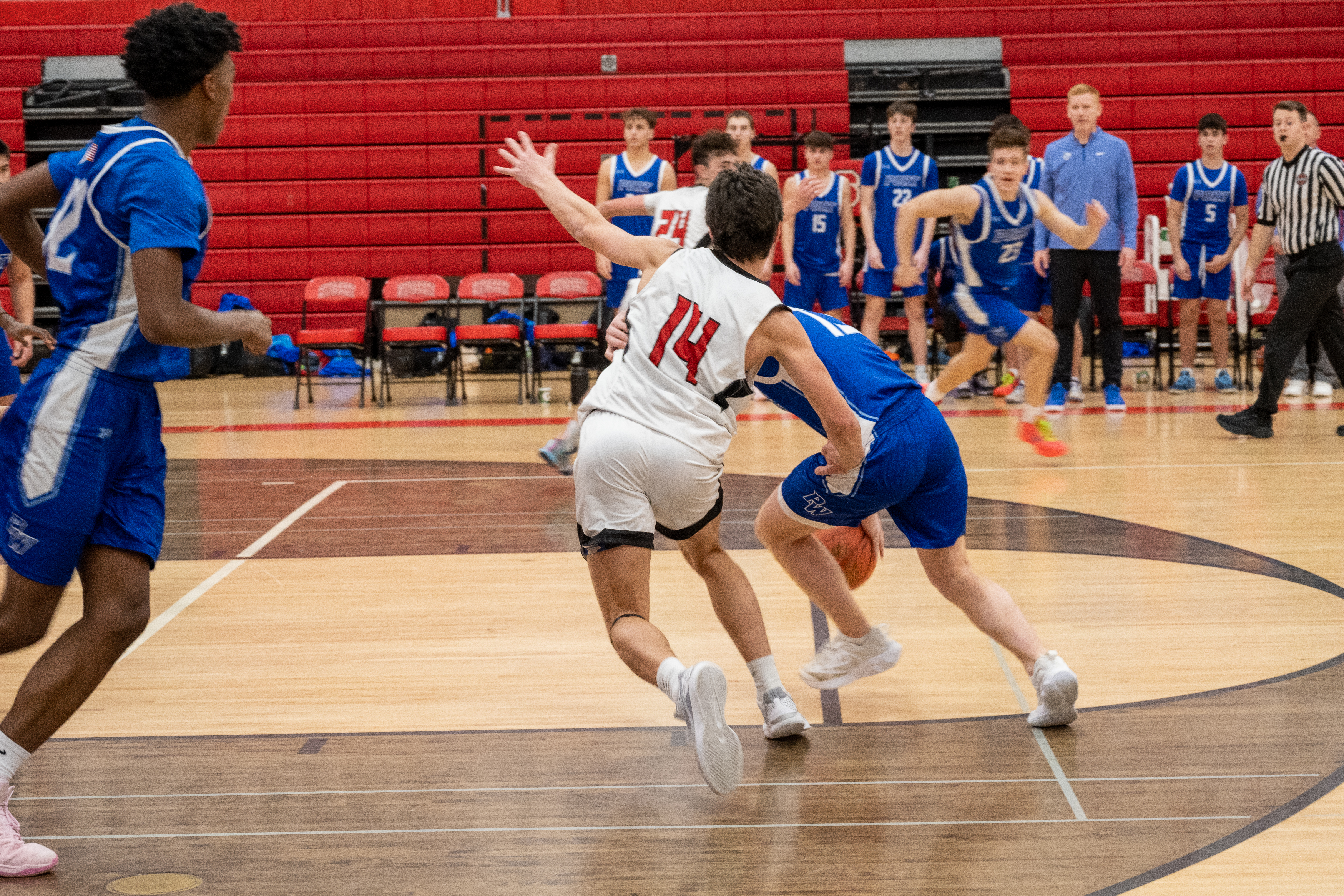 JAM_2588-Cropped.jpg — James Basketball 2025