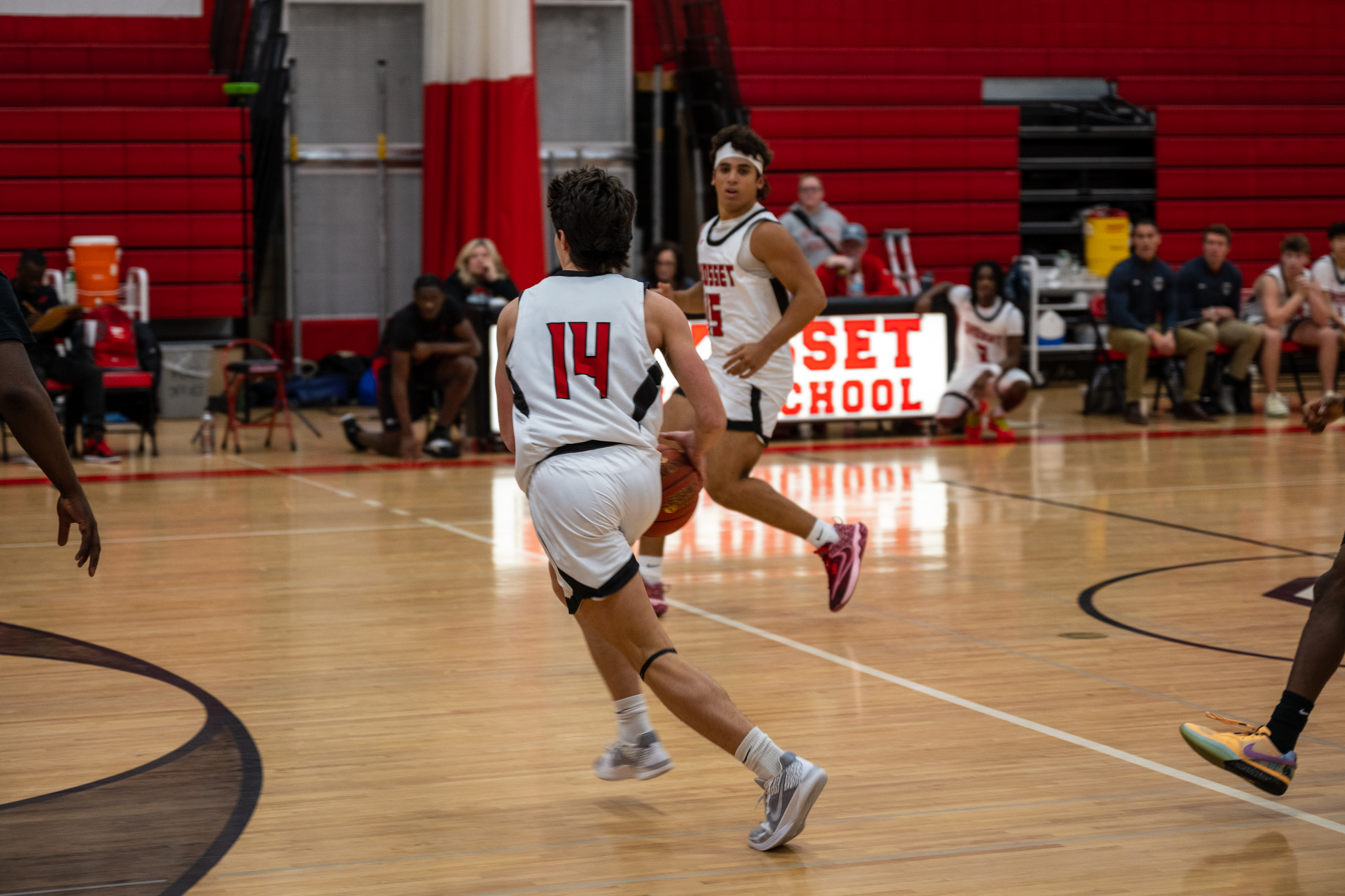 JAM_2721.jpg — James Basketball 2025