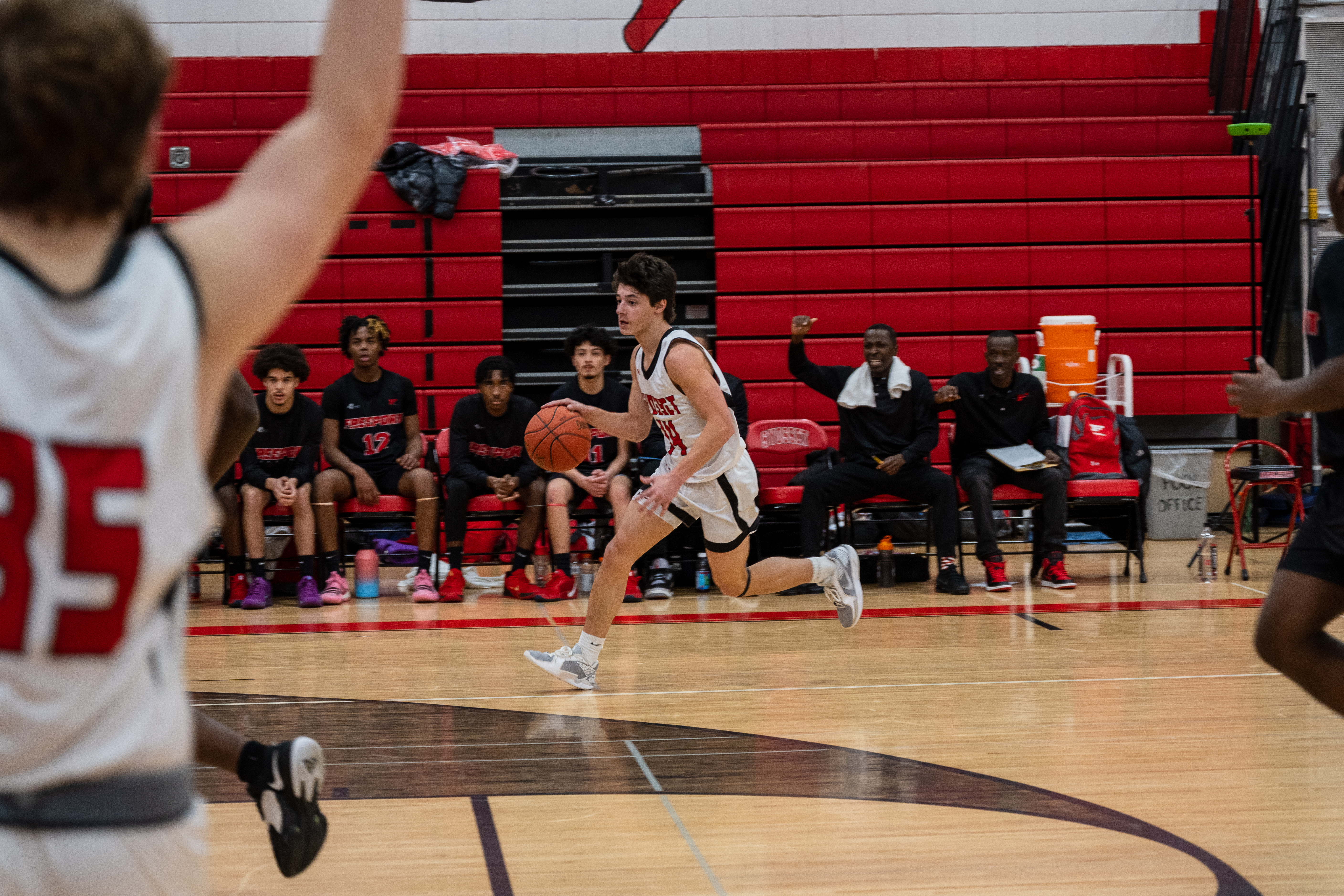 JAM_2731.jpg — James Basketball 2025