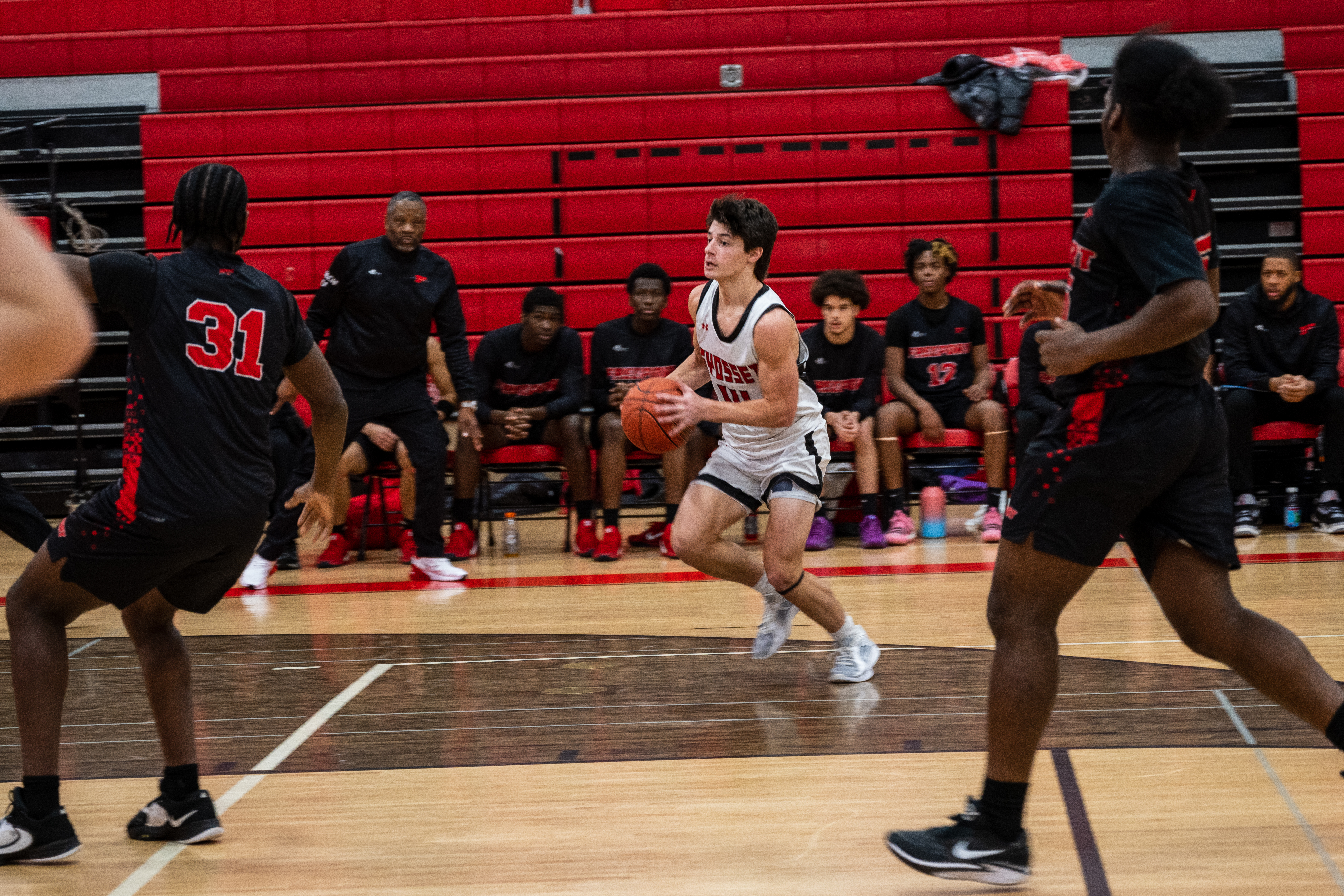 JAM_2732.jpg — James Basketball 2025