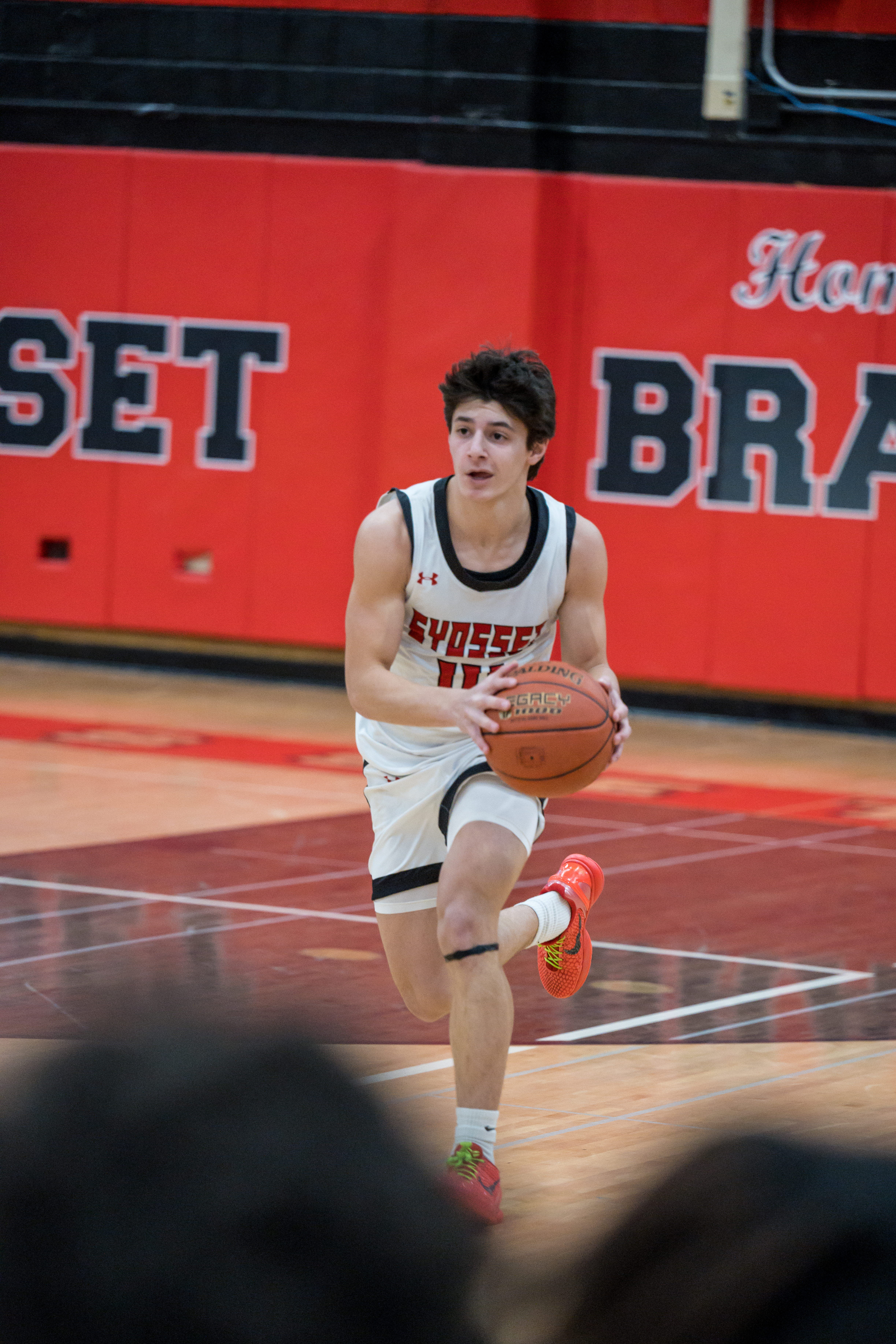 JAM_3579.jpg — James Basketball 2025