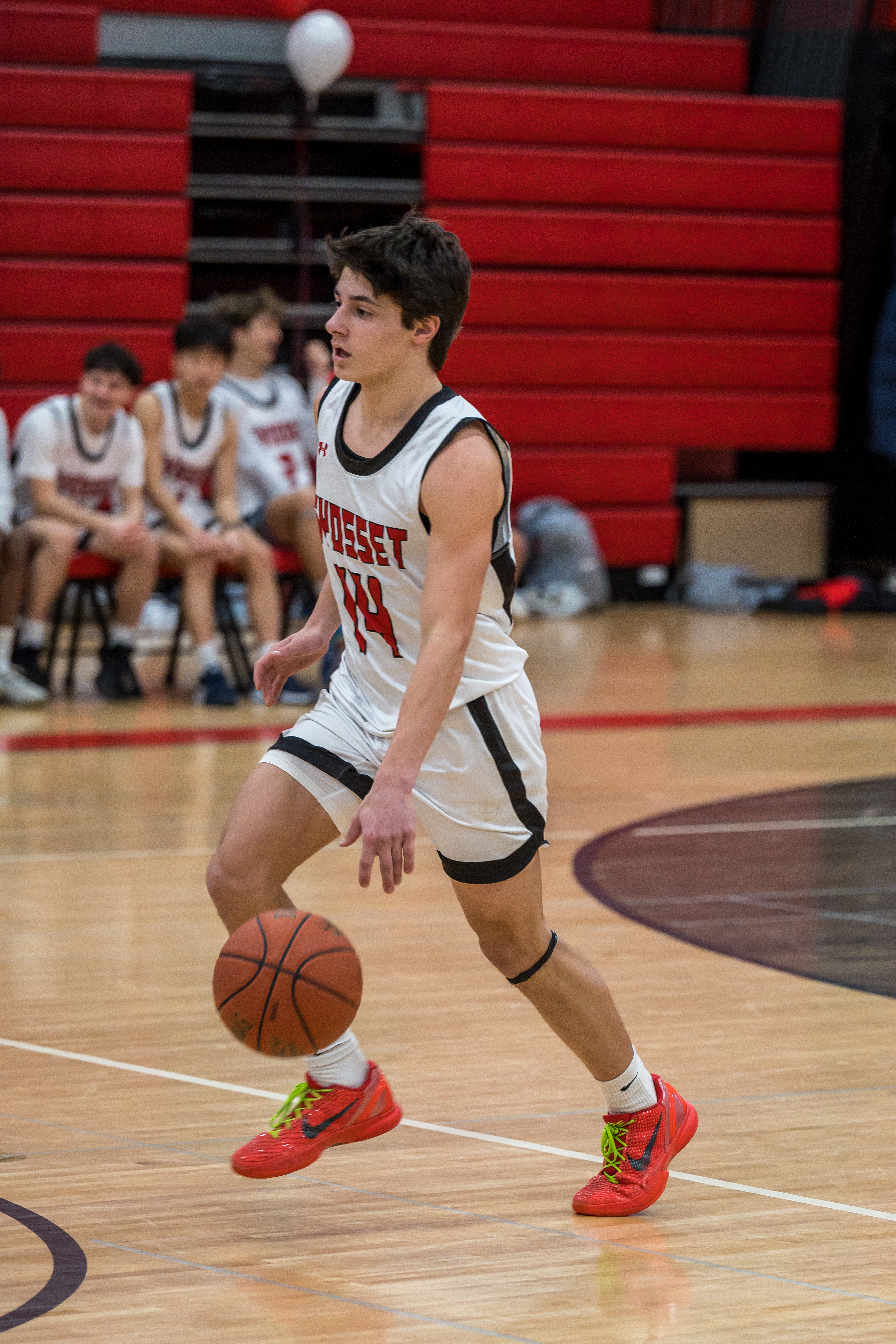 JAM_3593.jpg — James Basketball 2025