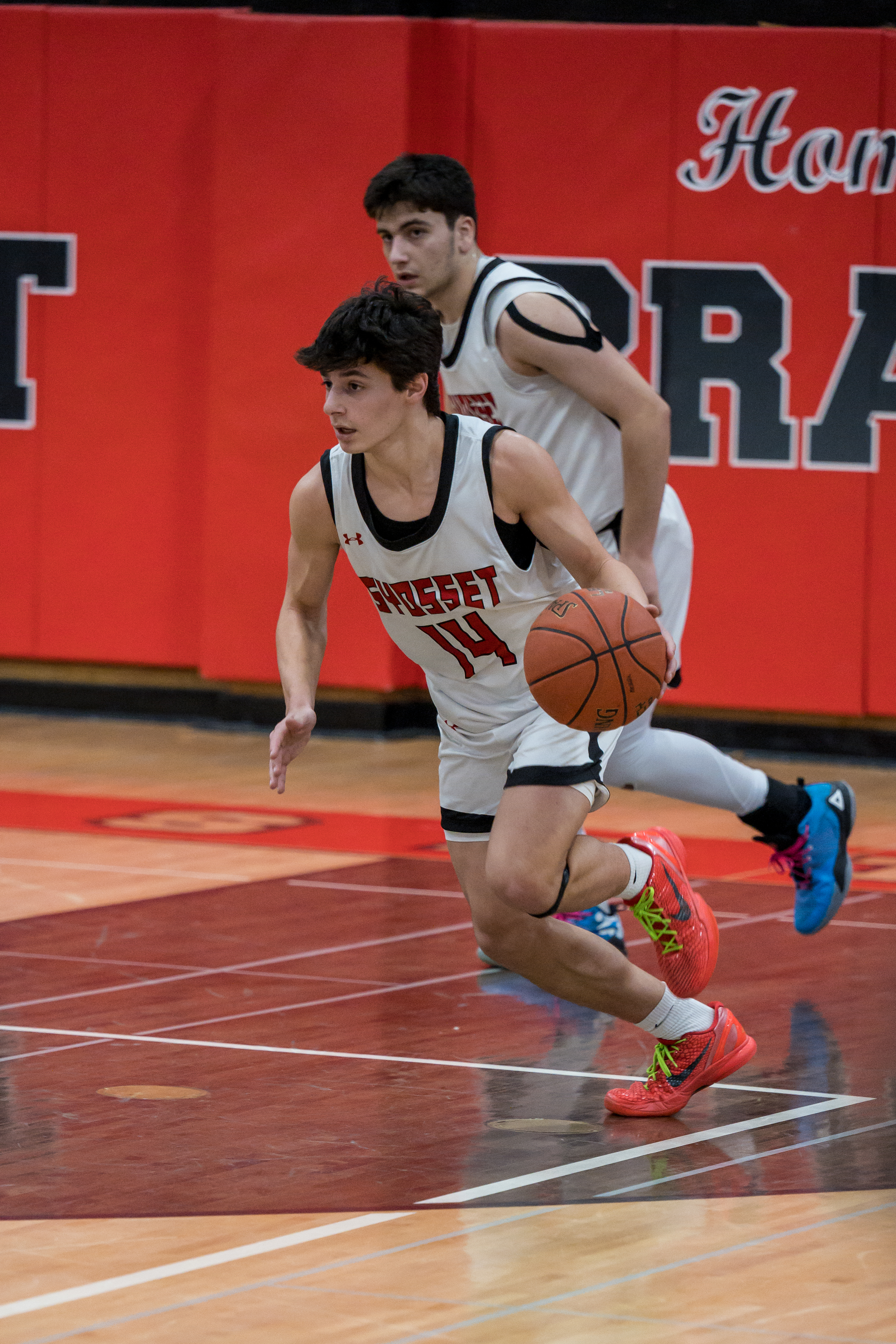 JAM_3614.jpg — James Basketball 2025
