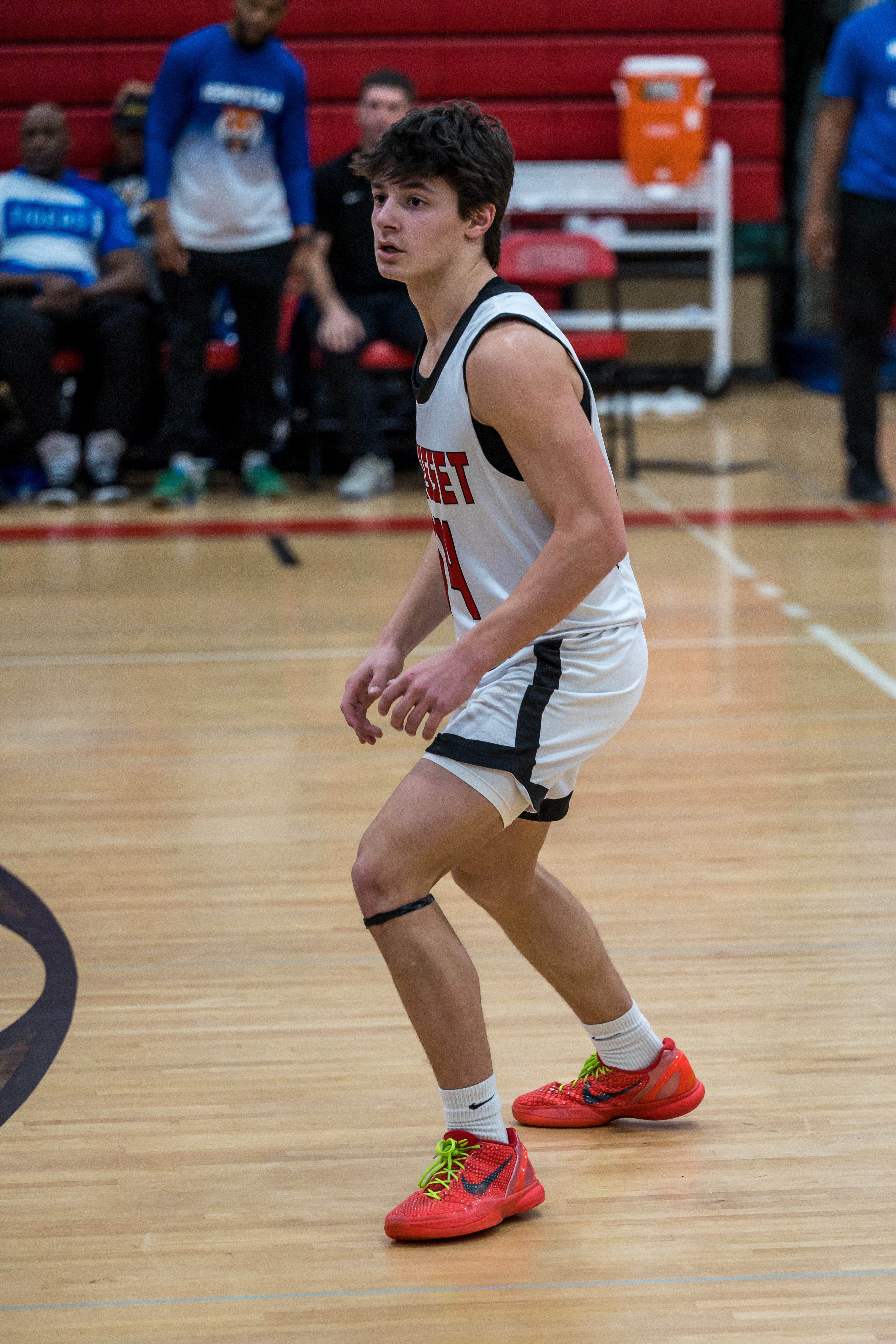 JAM_3620.jpg — James Basketball 2025
