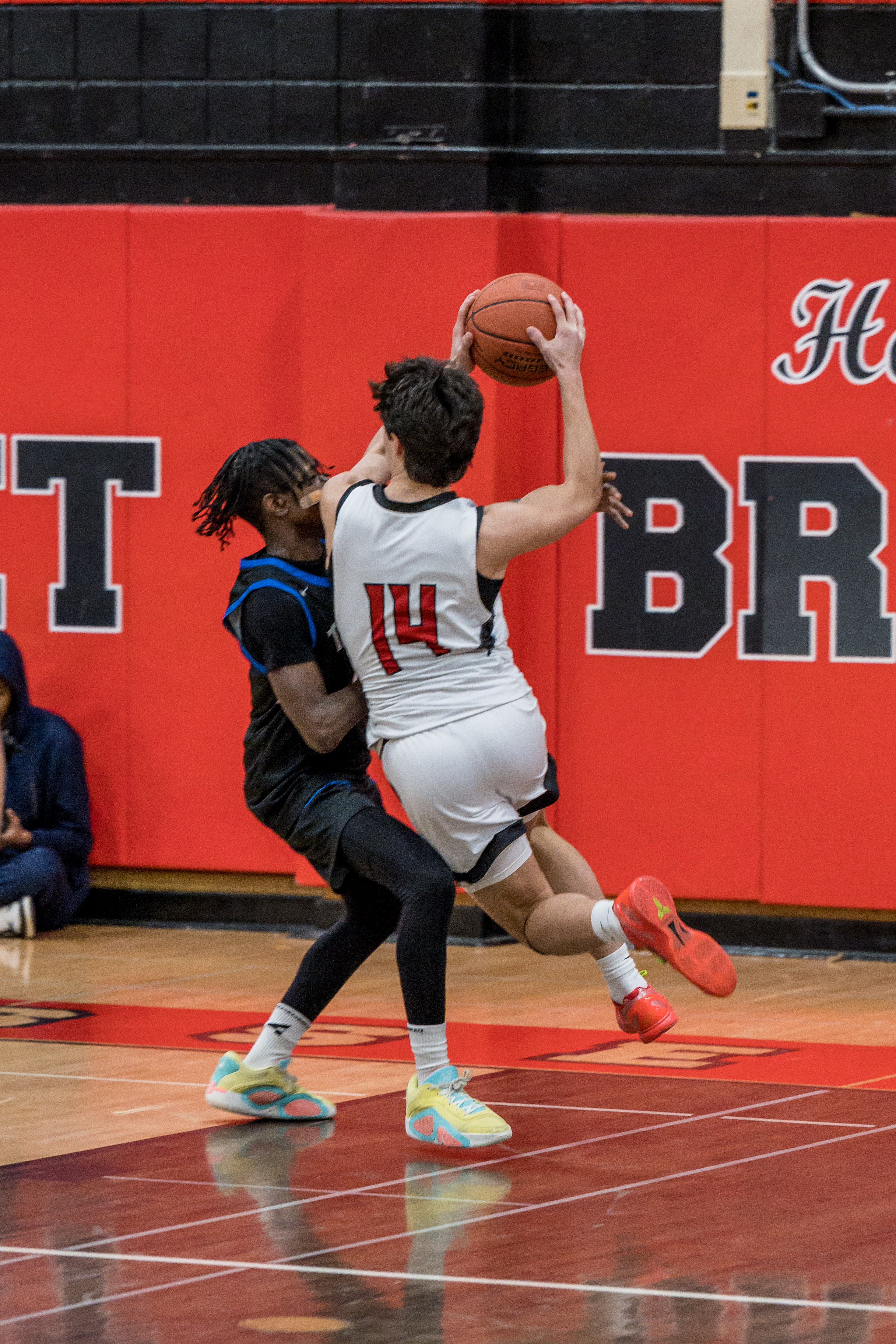 JAM_3652.jpg — James Basketball 2025