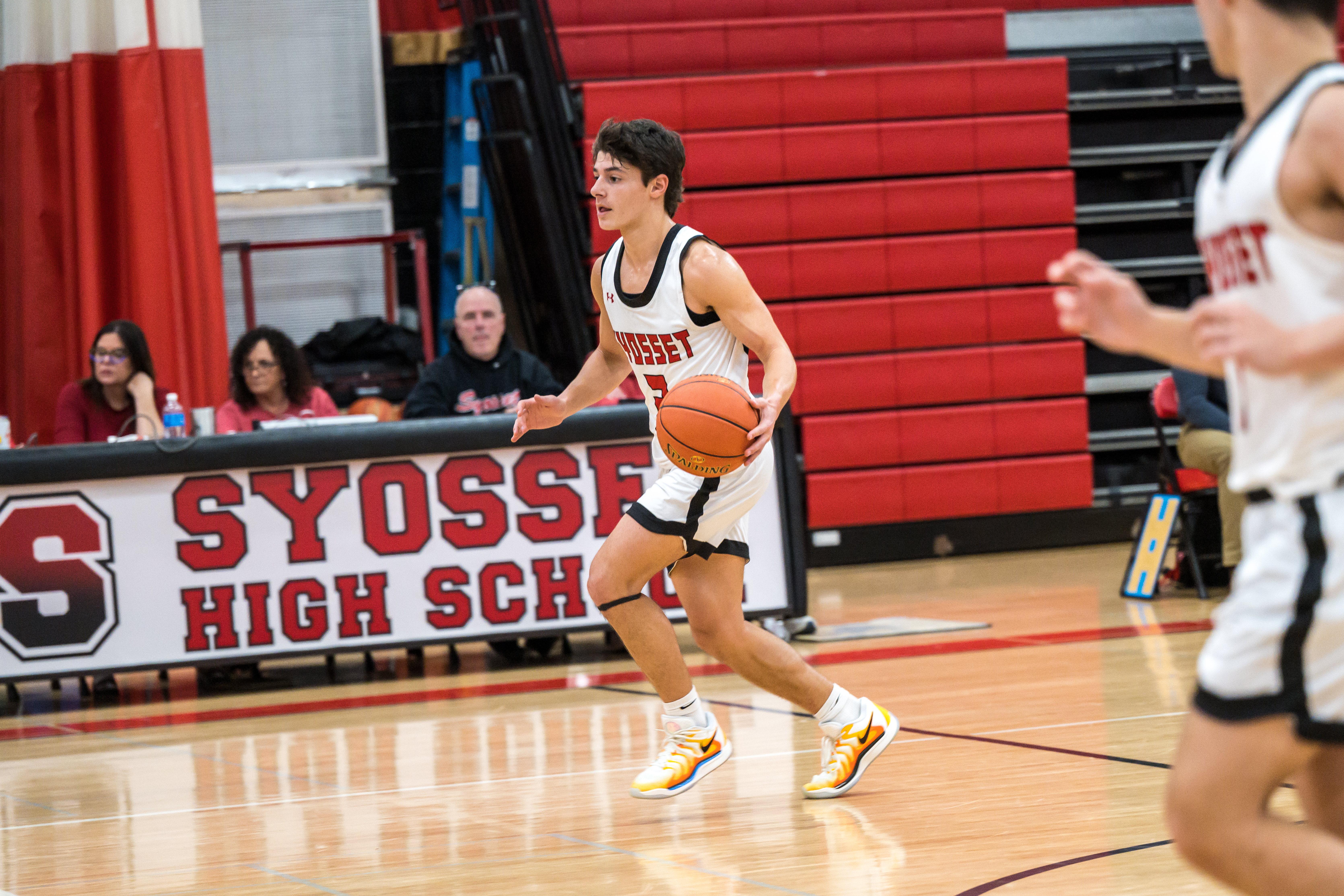 JBB_6647.jpg — James Basketball 2026