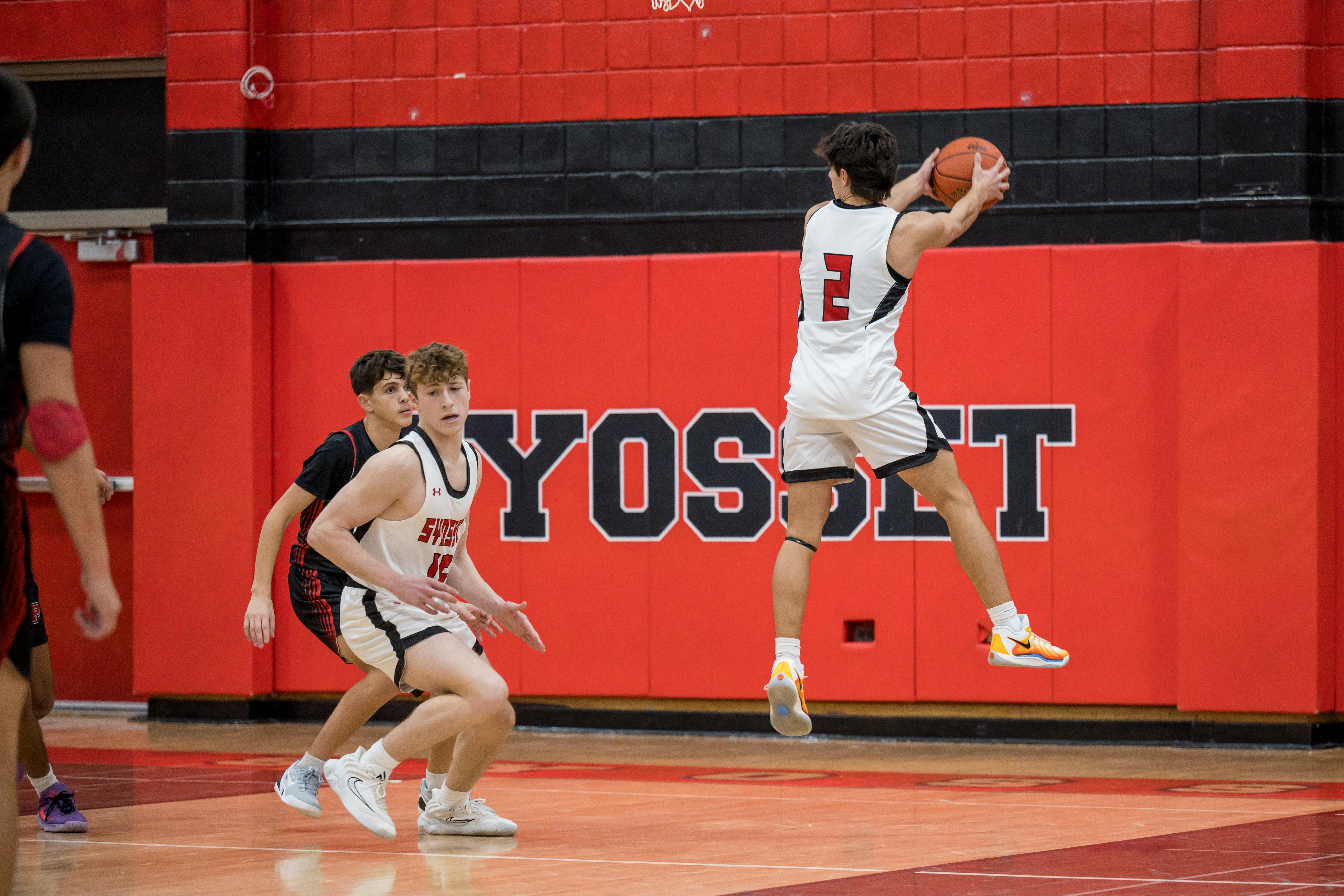 JBB_6692.jpg — James Basketball 2026