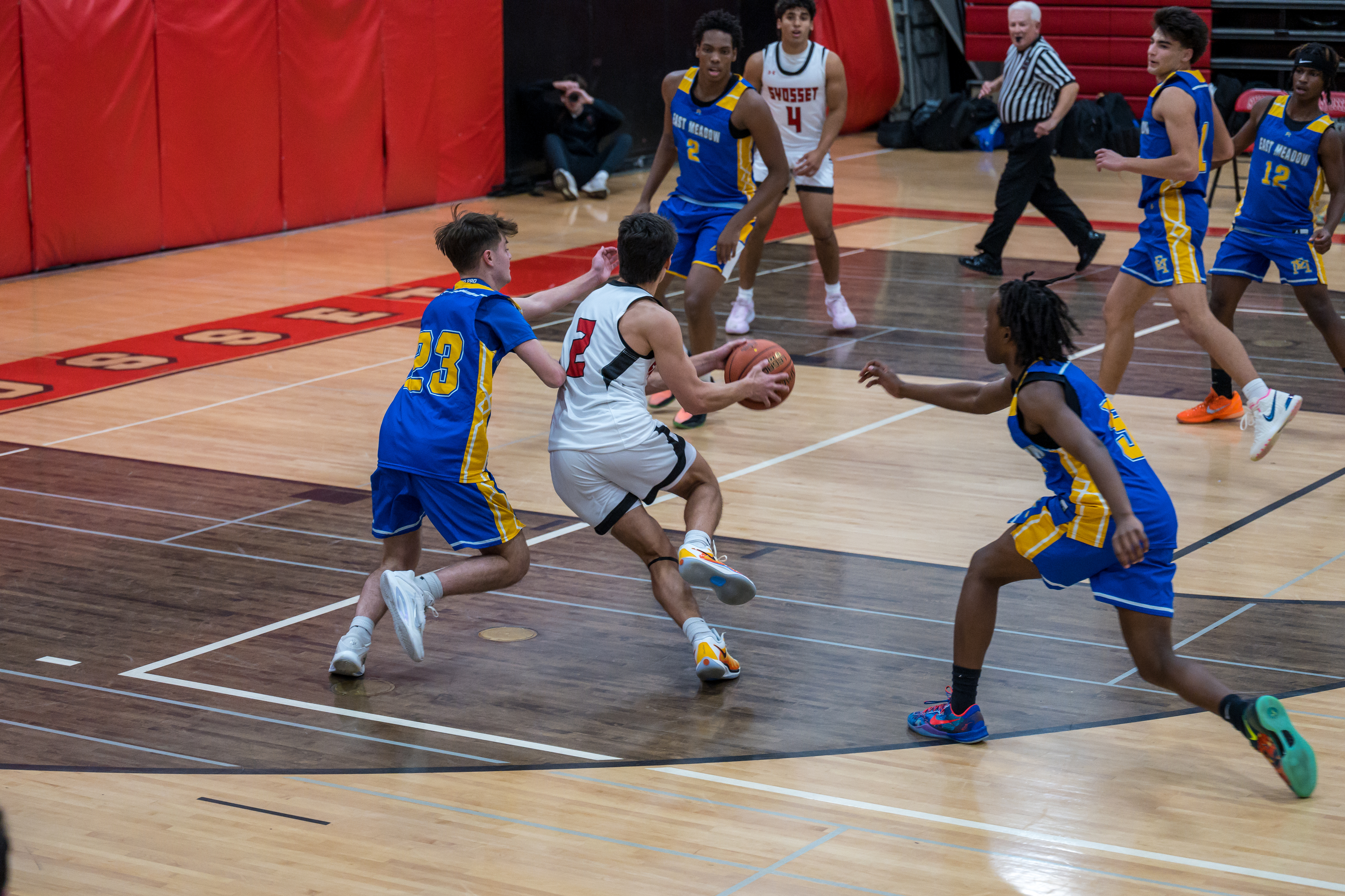 JBB_6928.jpg — James Basketball 2026