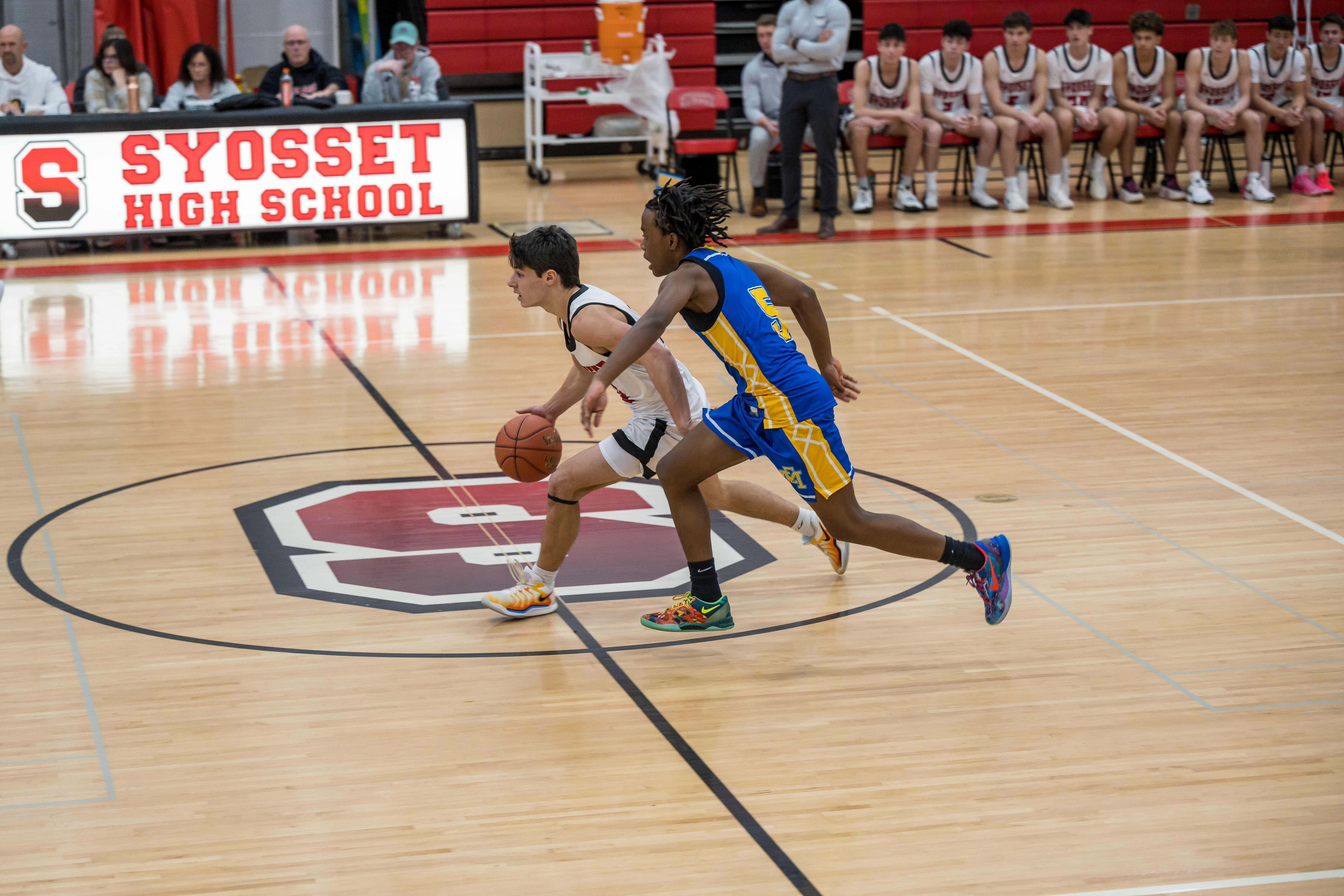 JBB_6936.jpg — James Basketball 2026