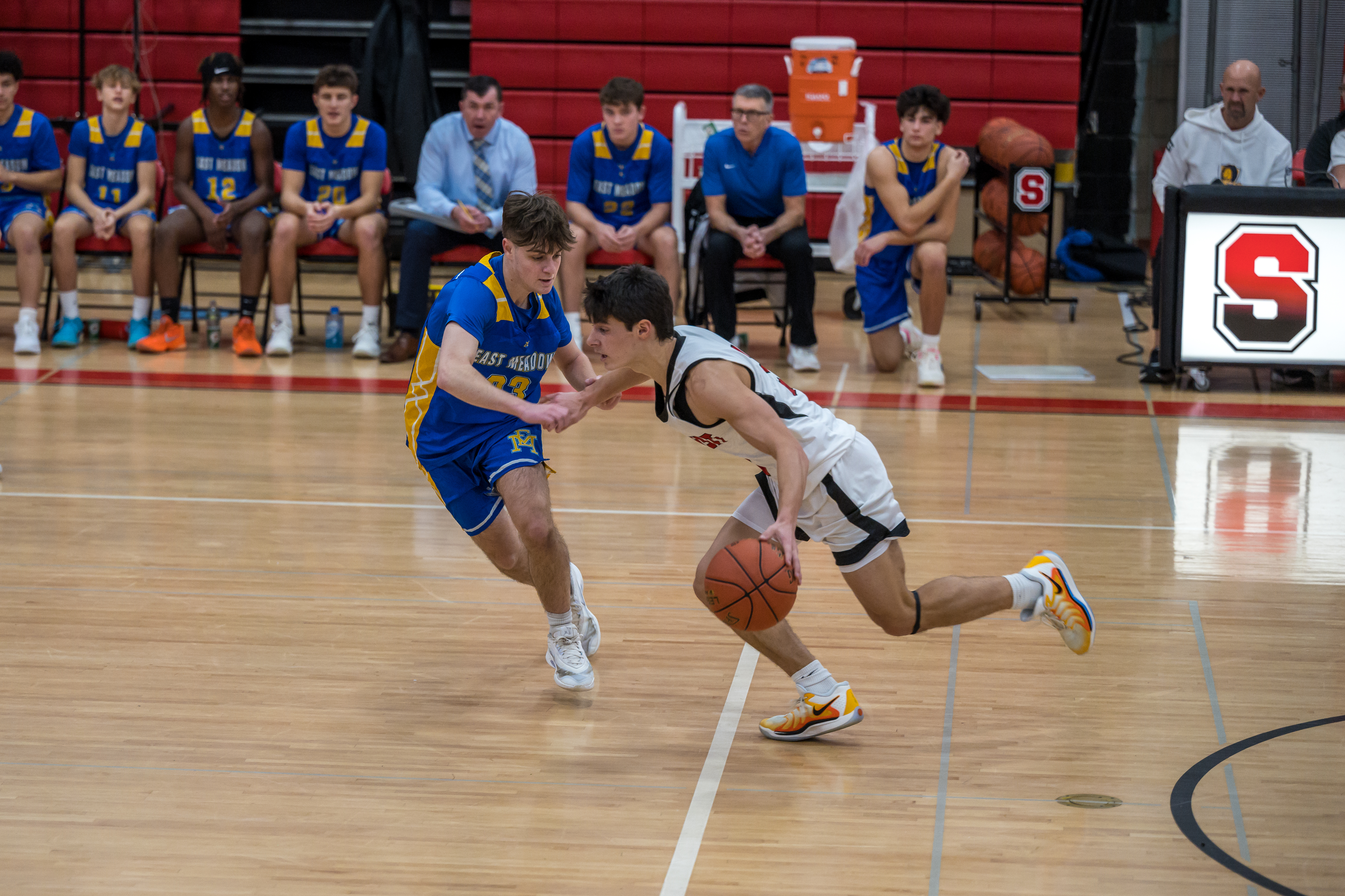 JBB_7068.jpg — James Basketball 2026