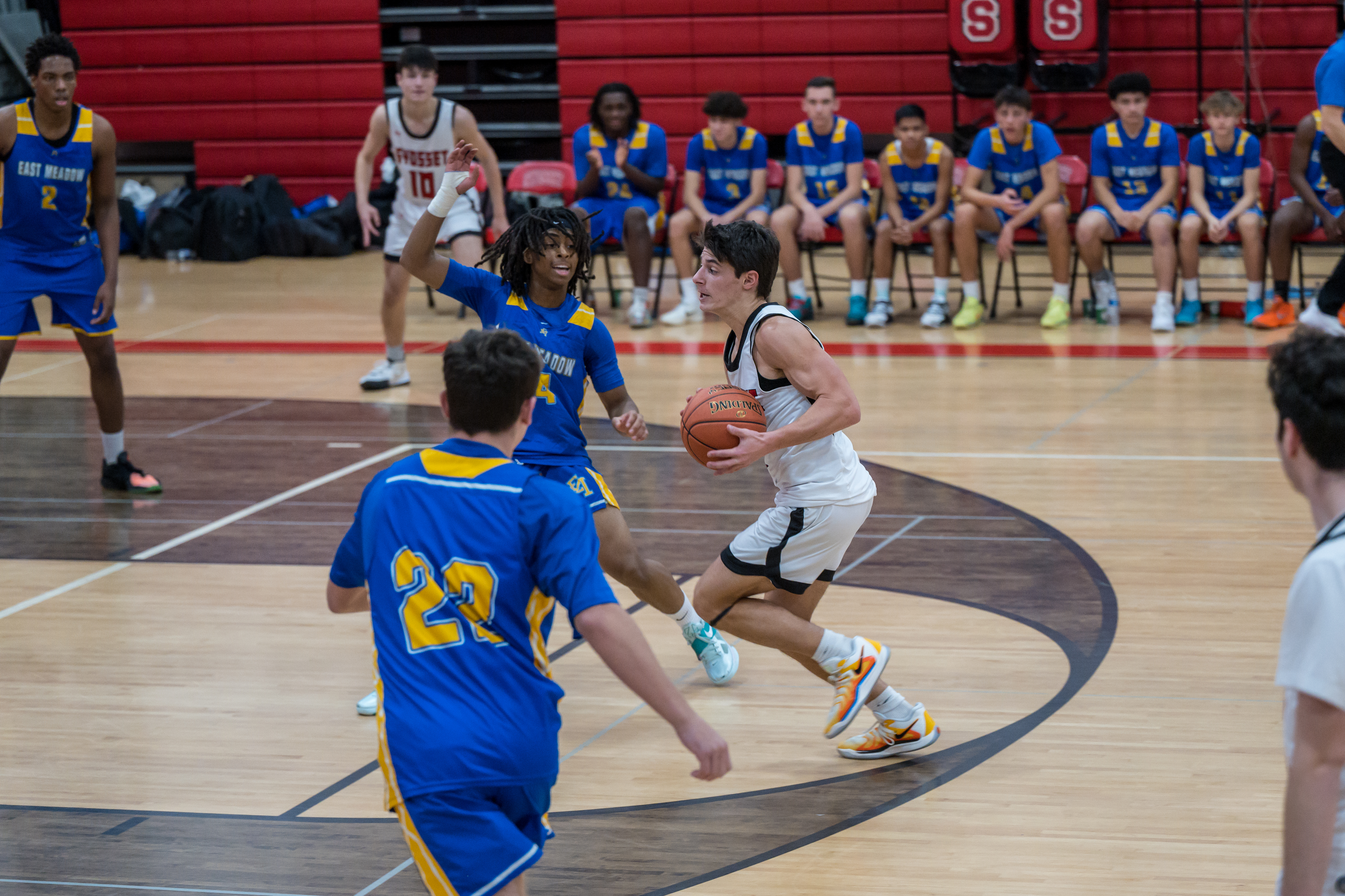 JBB_7109.jpg — James Basketball 2026