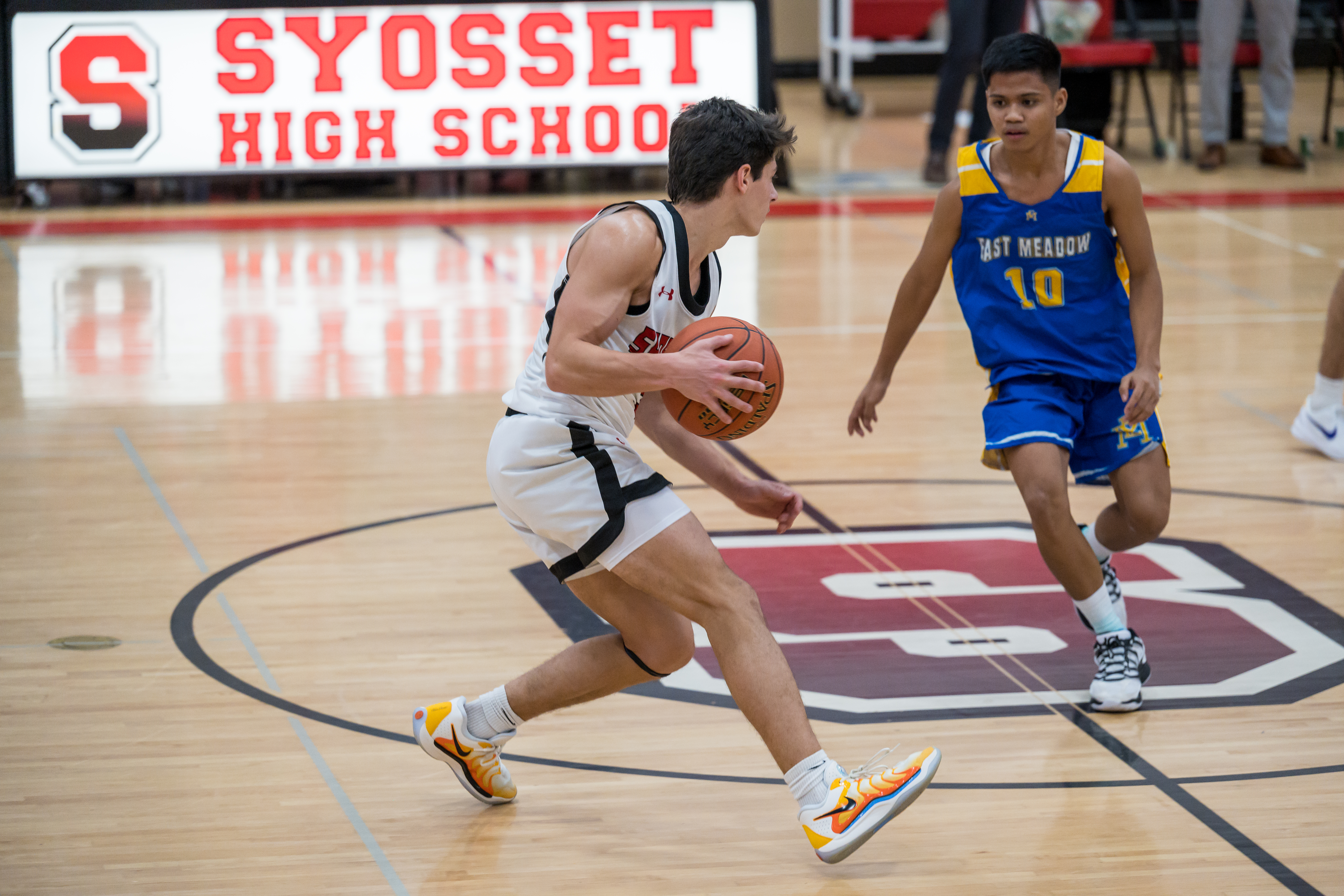 JBB_7206.jpg — James Basketball 2026