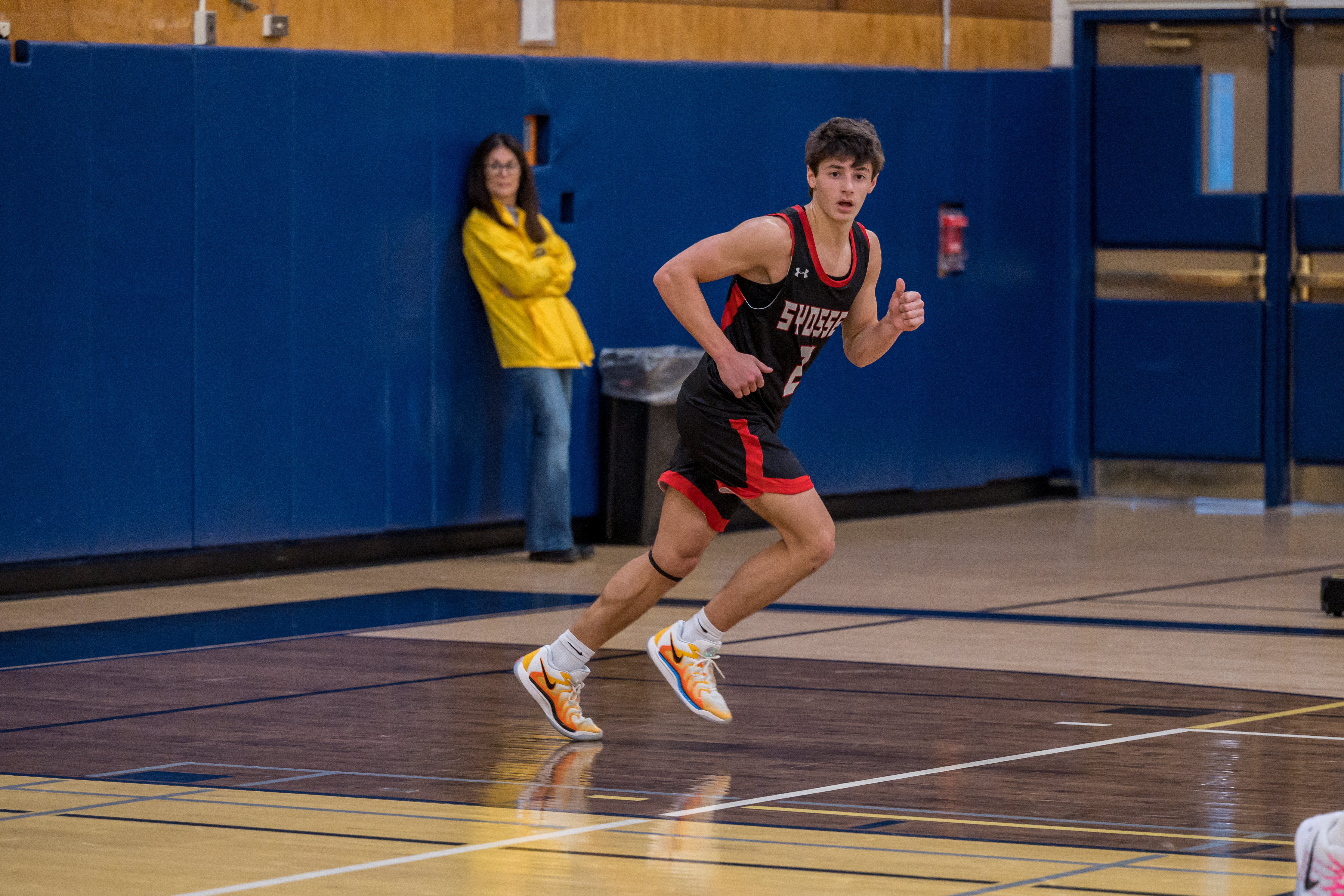 JBB_7736.jpg — James Basketball 2026