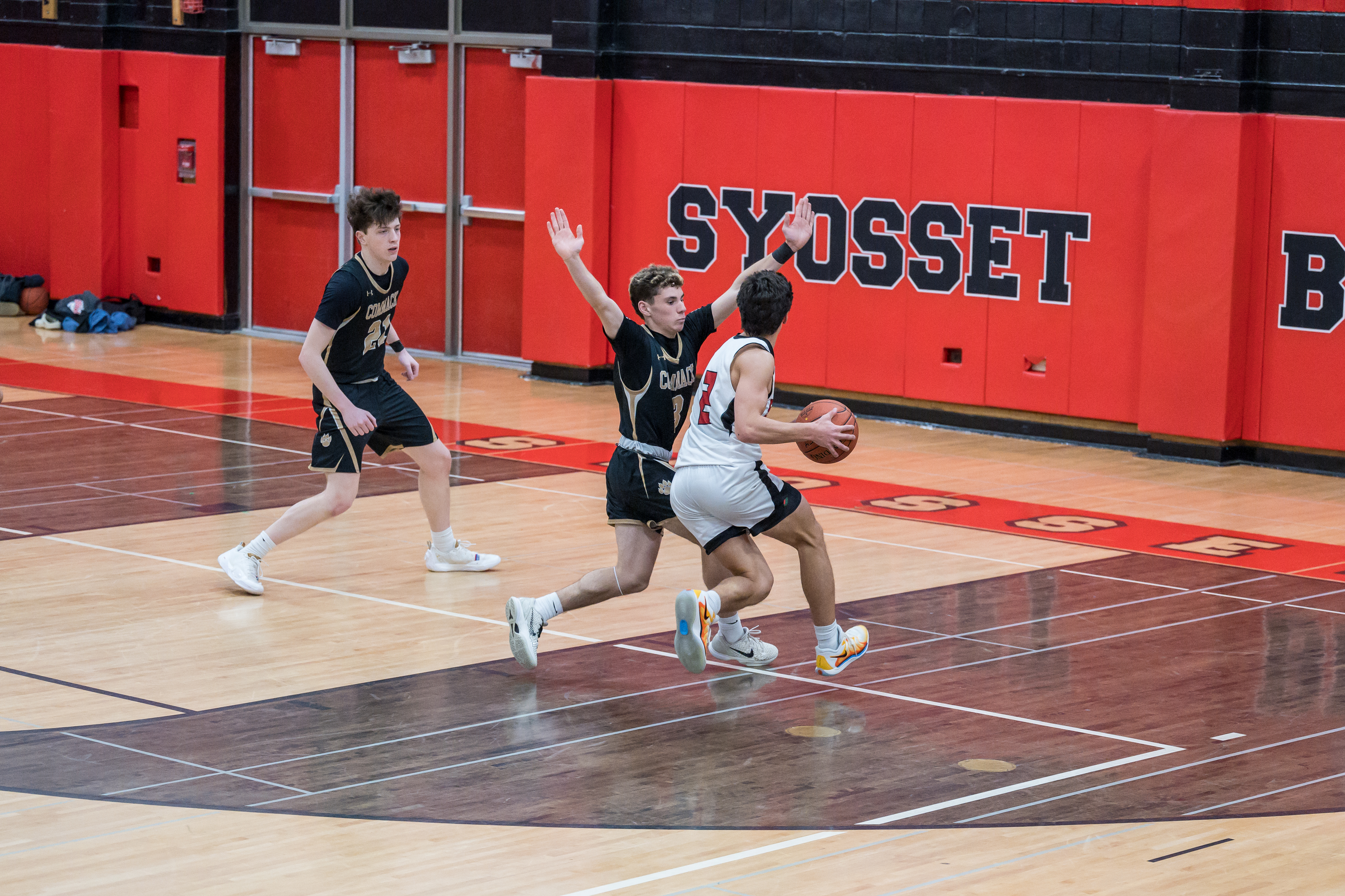 JBB_9431.jpg — James Basketball 2026